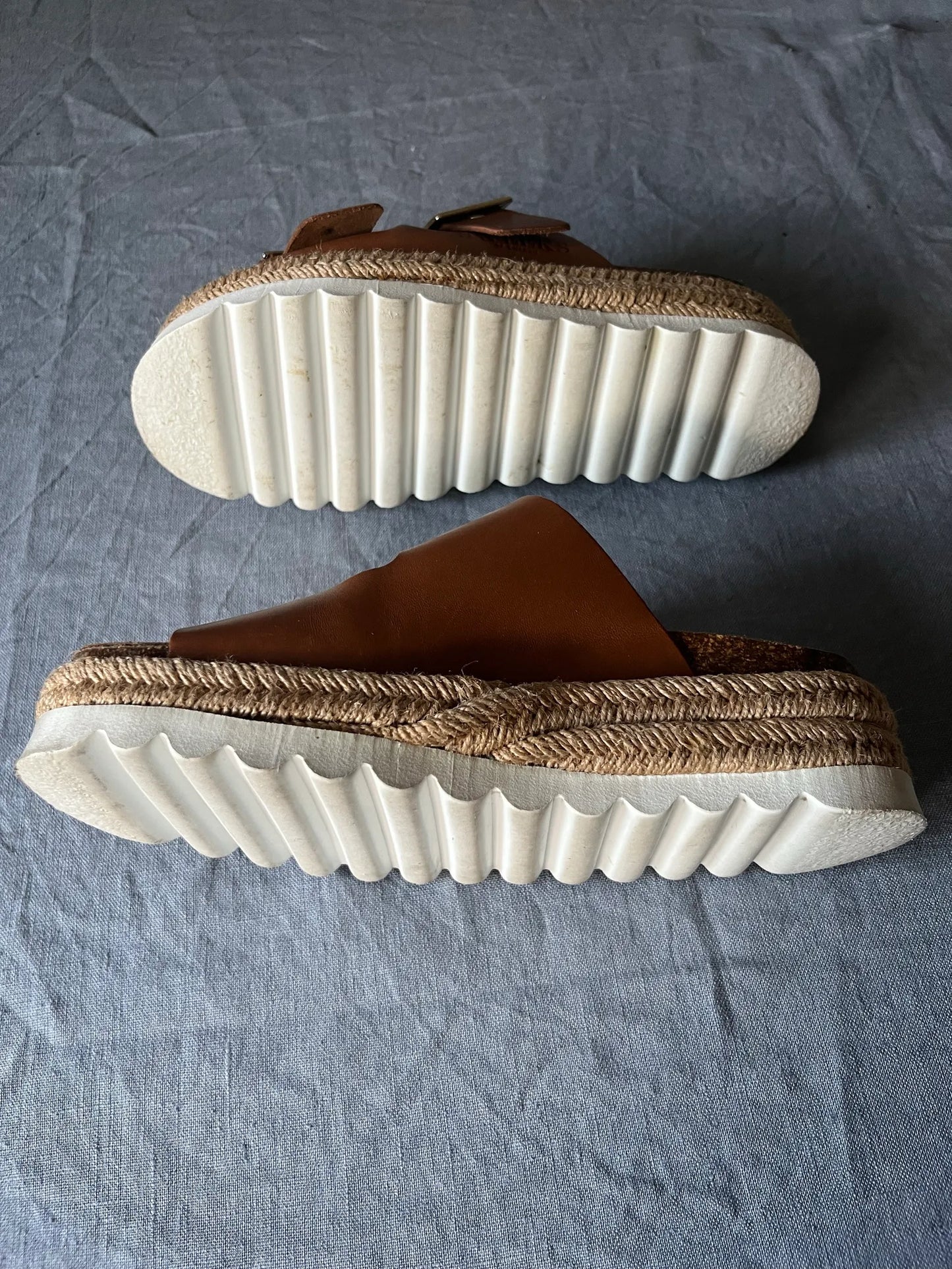 Sweeks Sonja-skinnsandaler