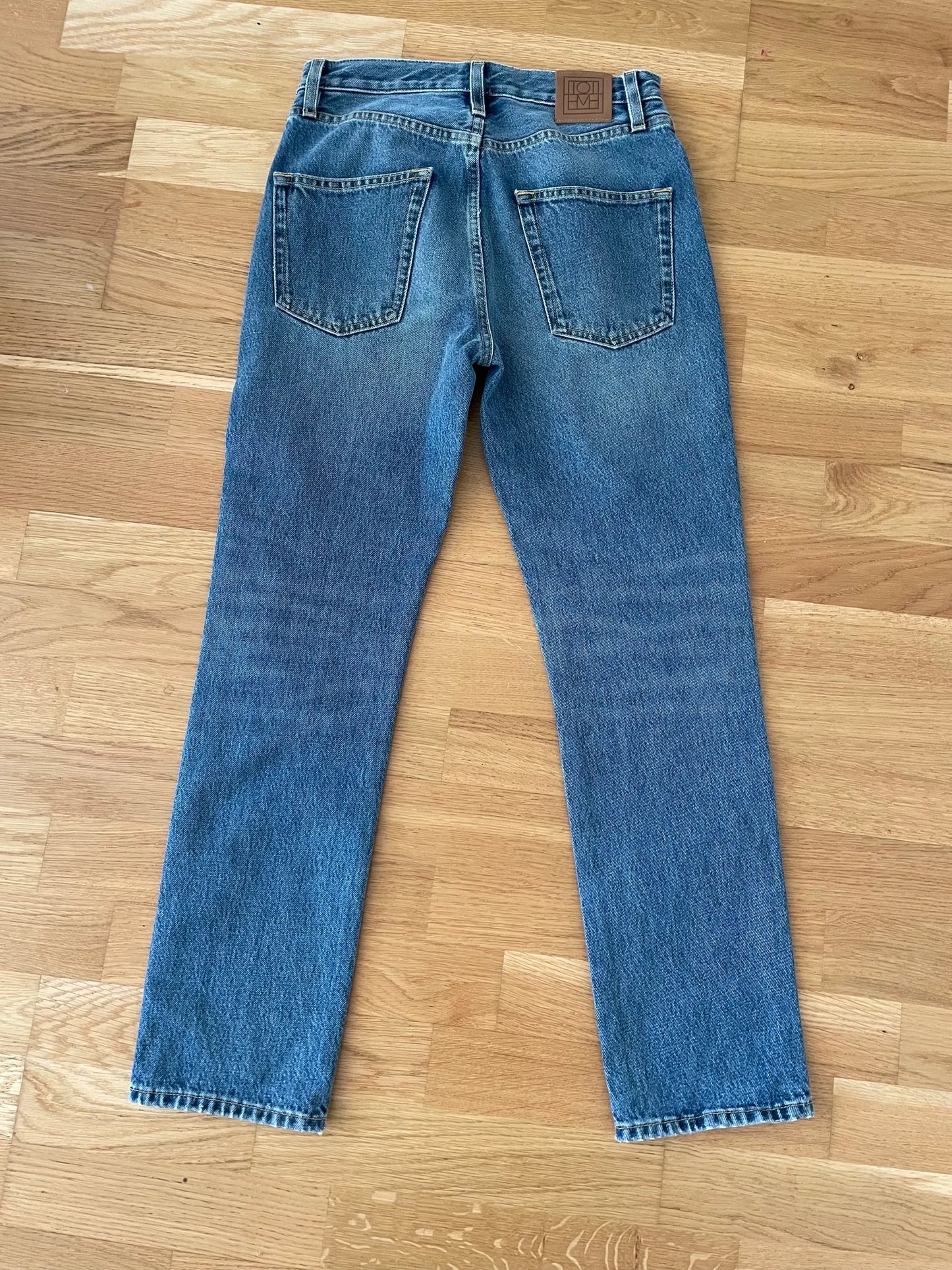 Toteme Regular Fit Jeans