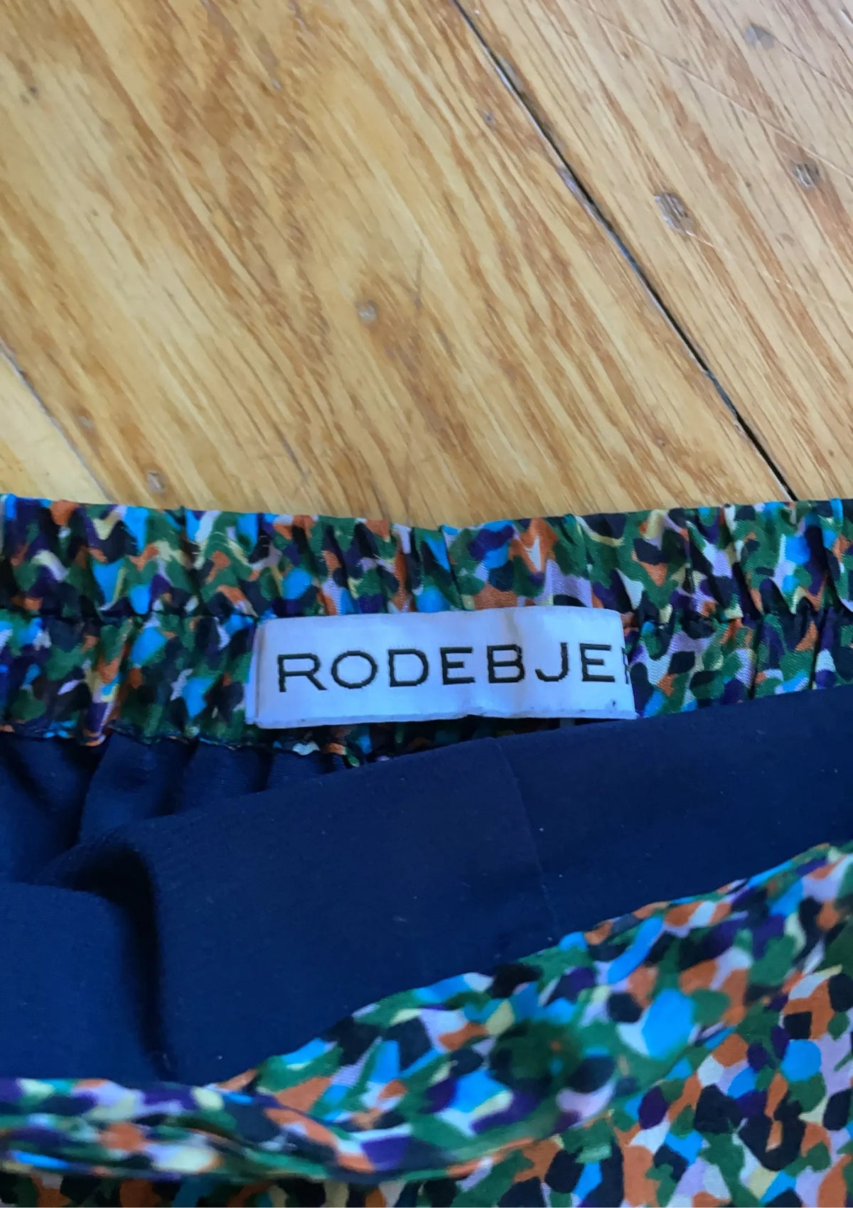 Rodebjer-sidenbyxor