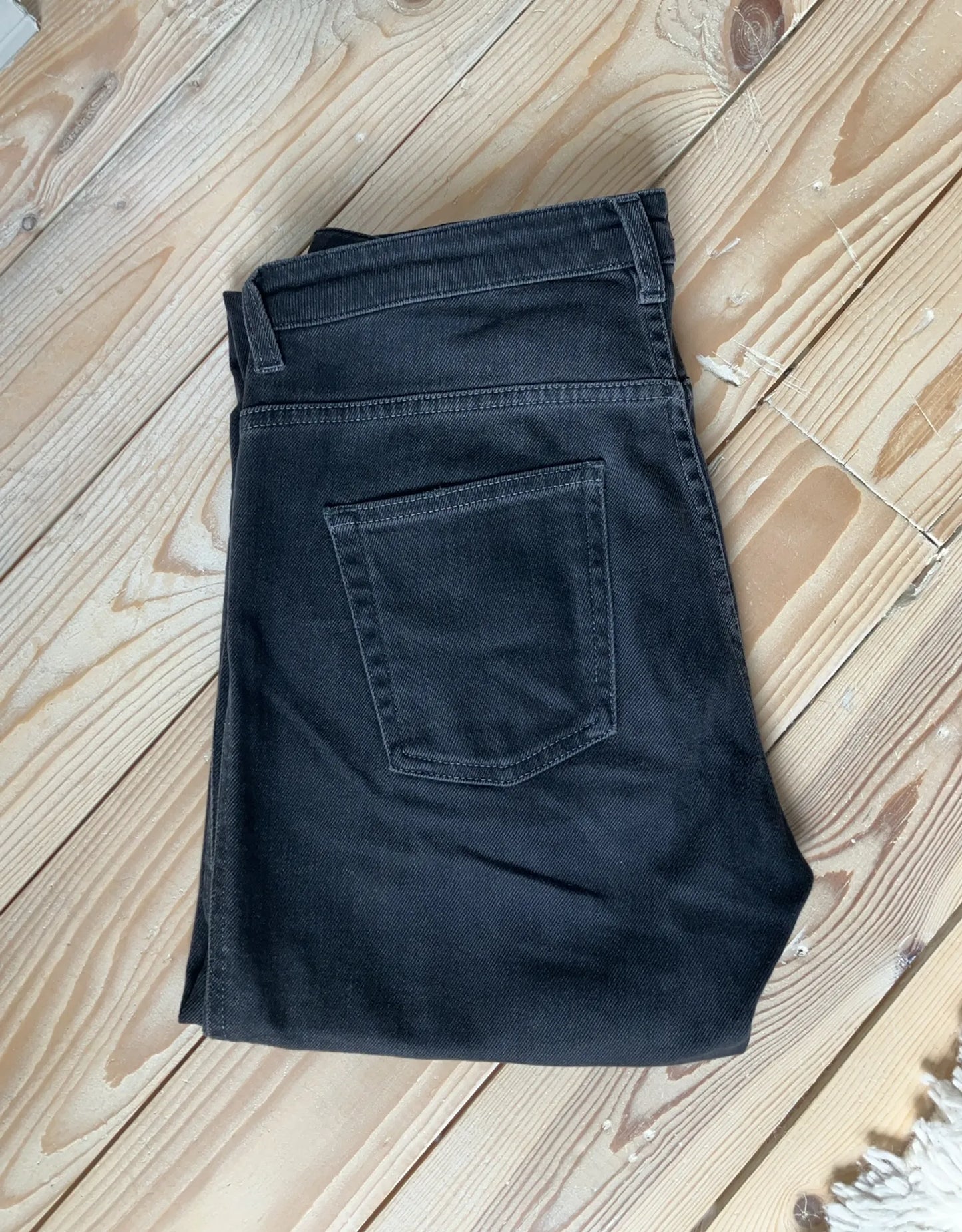 Filippa K 23161 Lola Grey Wash-jeans