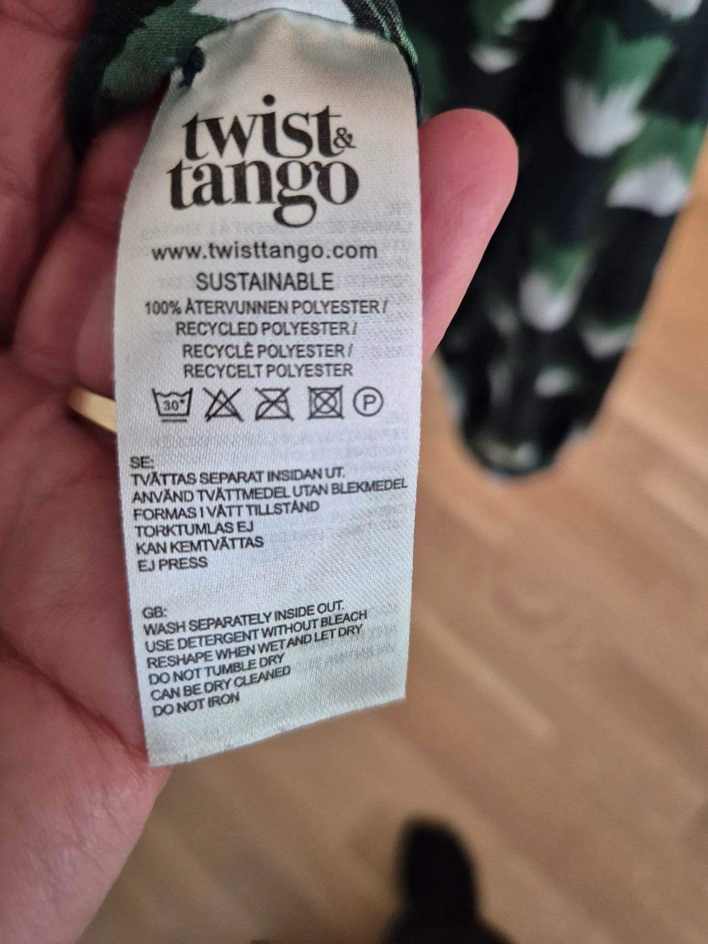 Twist & Tango Blouse
