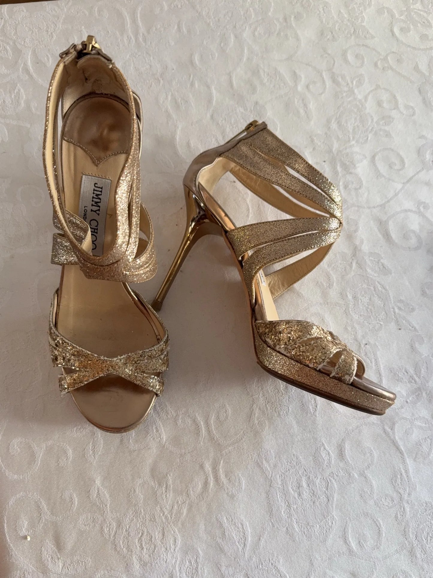 Jimmy Choo-skinnklackar