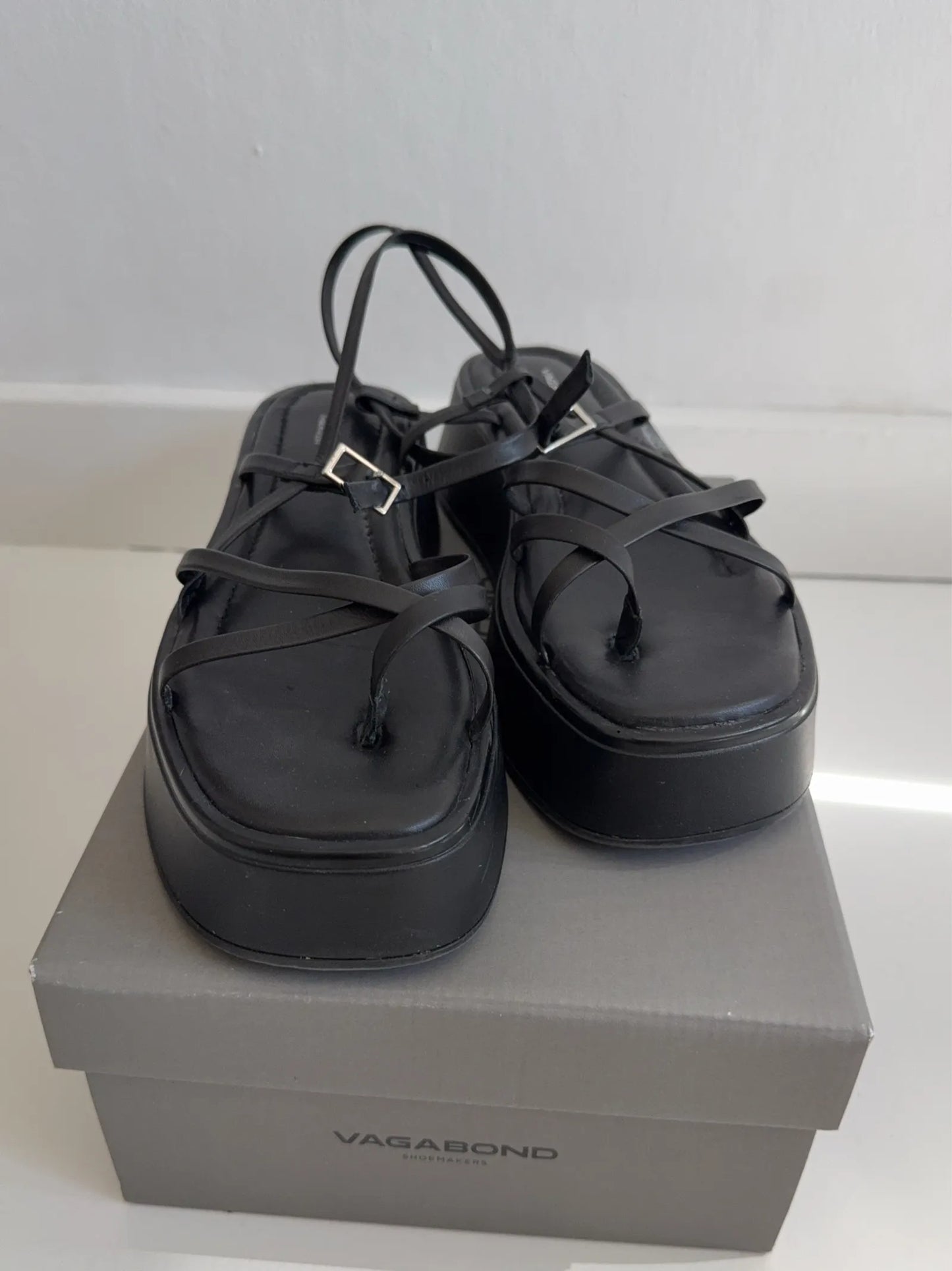 Vagabond Courtney-skinnsandaler