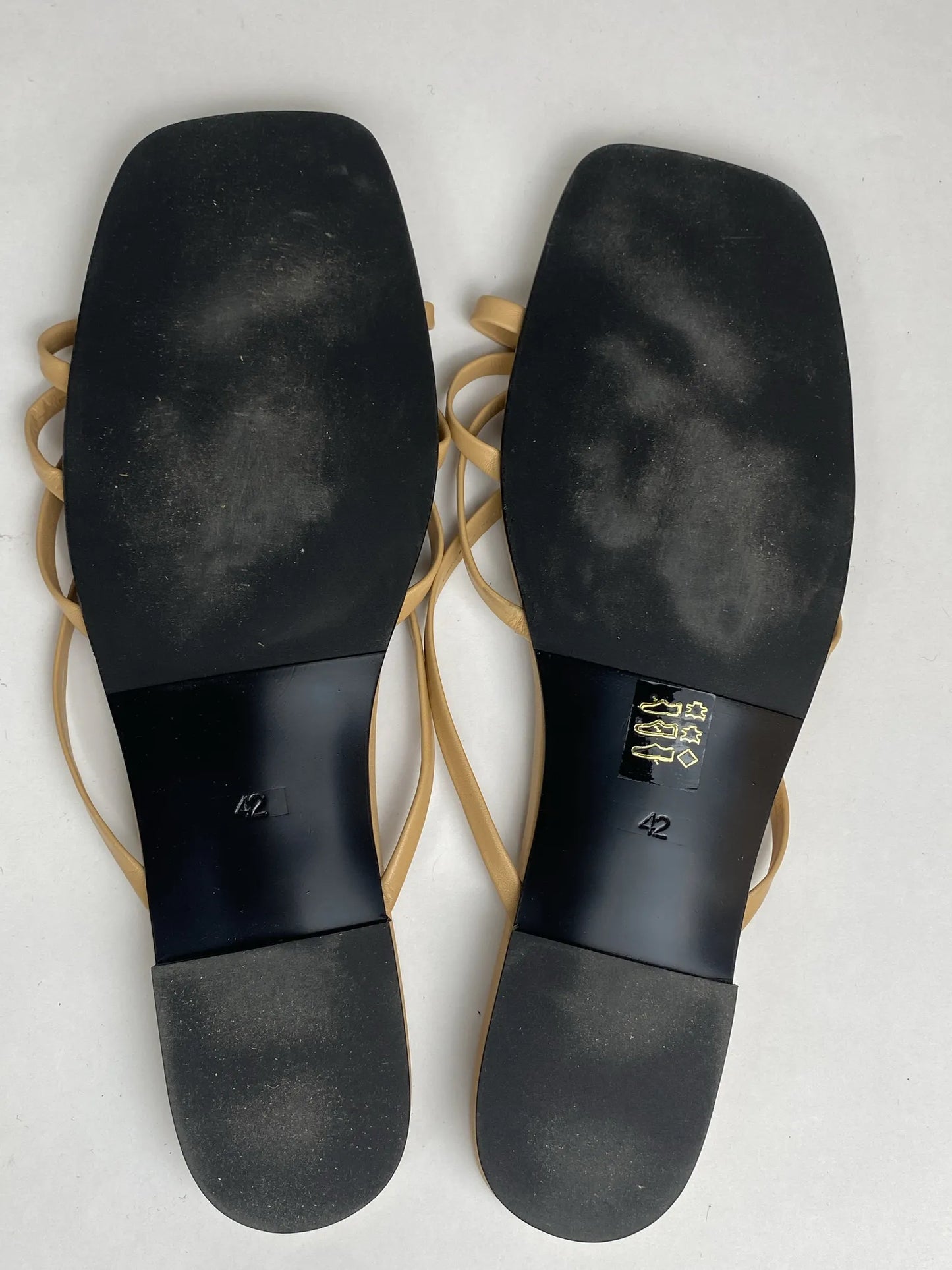 Blankens The Jennie Flat Beige-skinnsandaler NWT