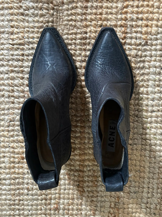 Acne Studios Donna Boots