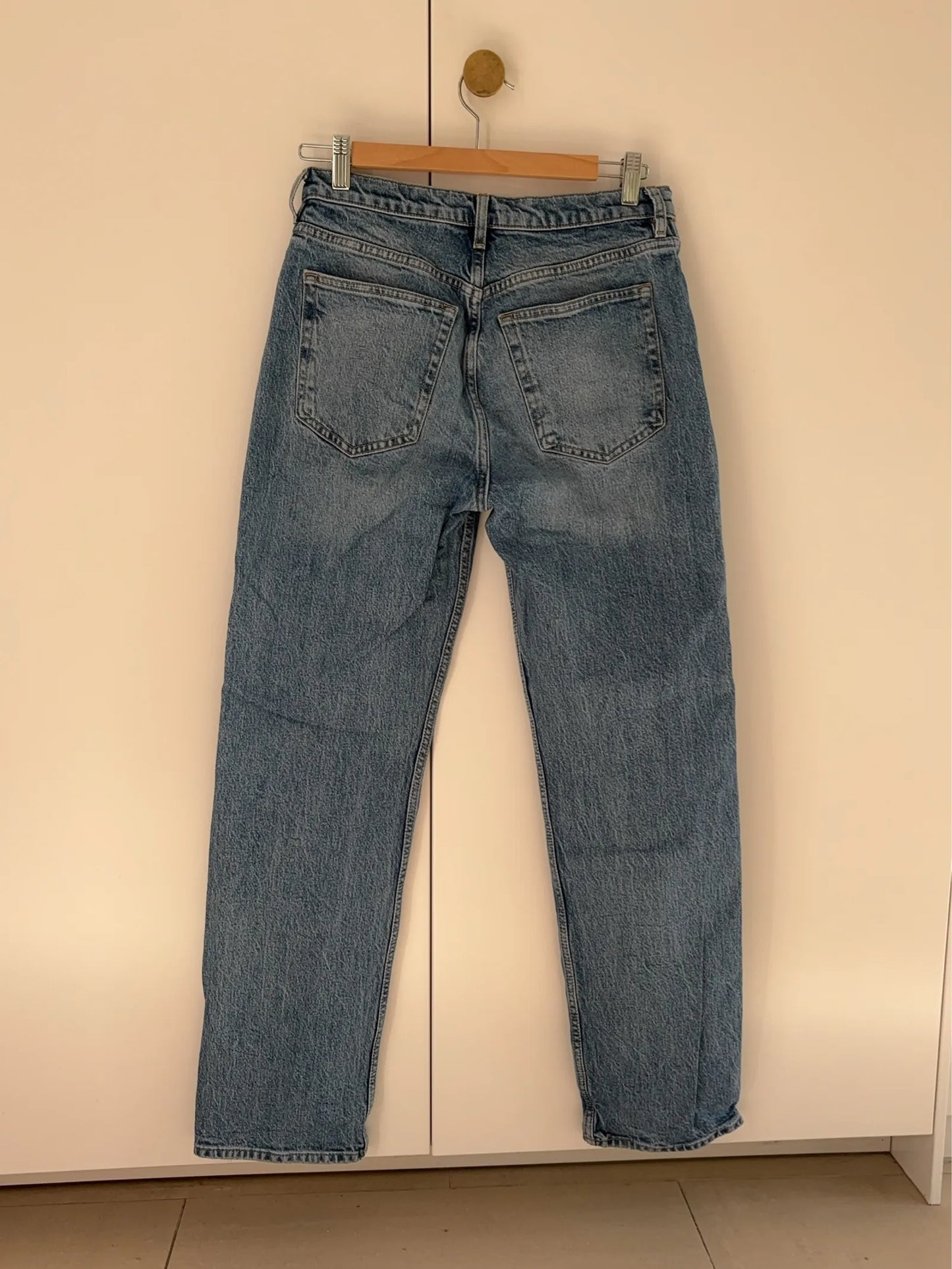 Arket Straight Stretch Jeans