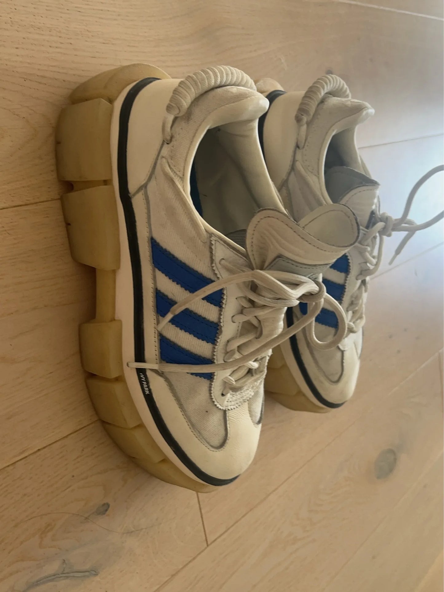 Adidas X Ivy Park Collab ( Beyonse)-sneakers