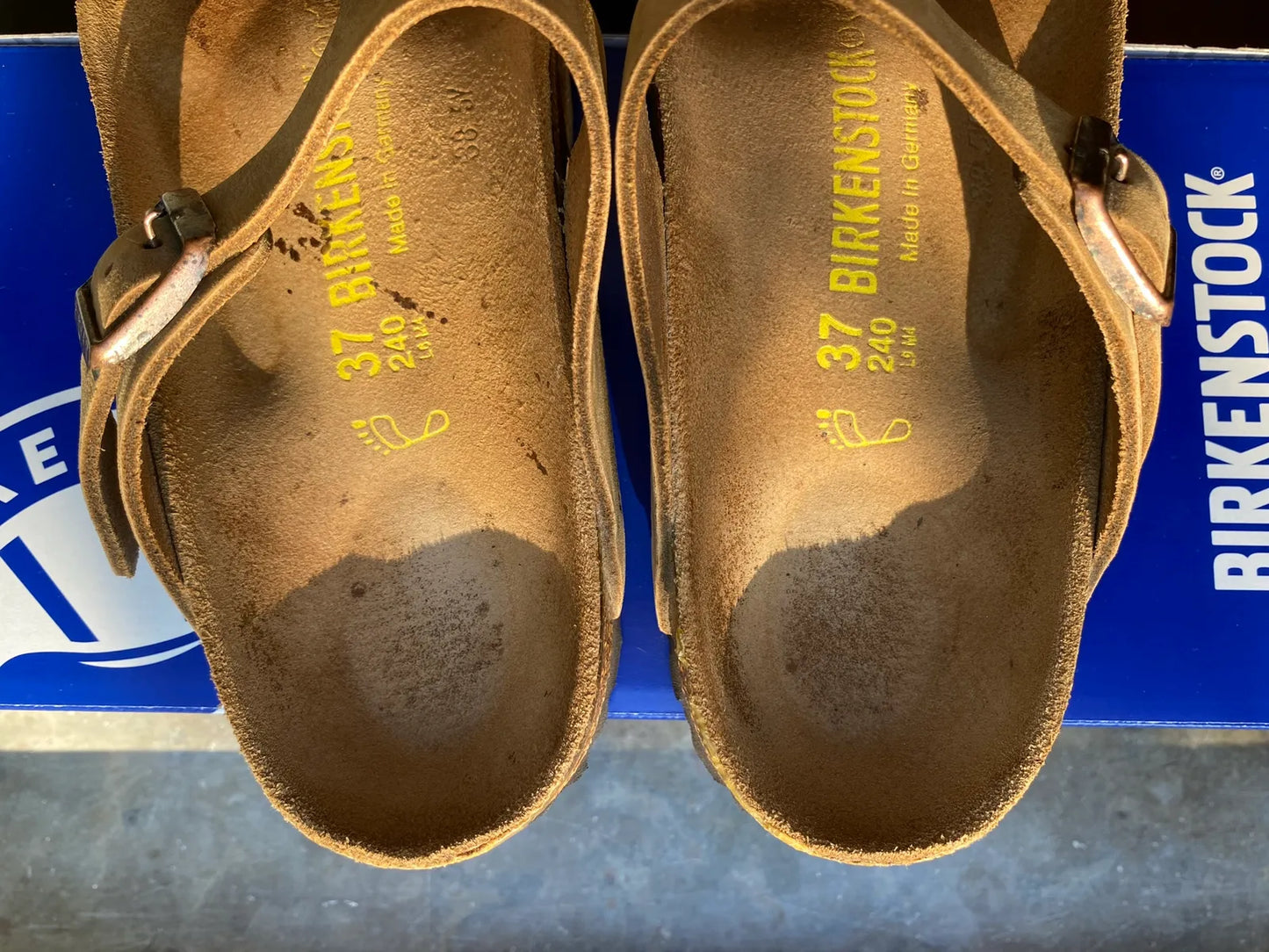 Birkenstock Gizeh-skinnsandaler