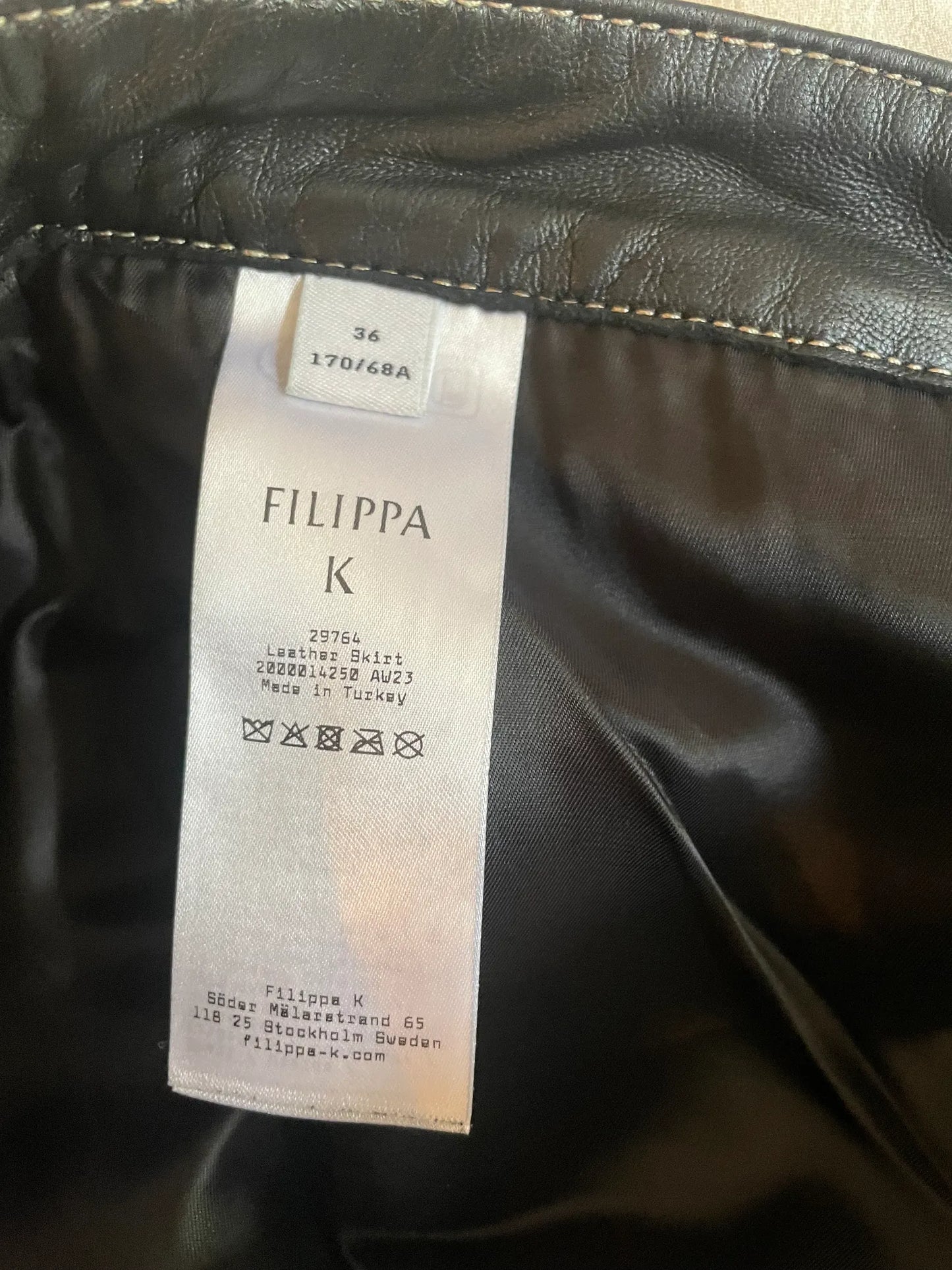 Filippa K Leather-skinnkjol NWOT