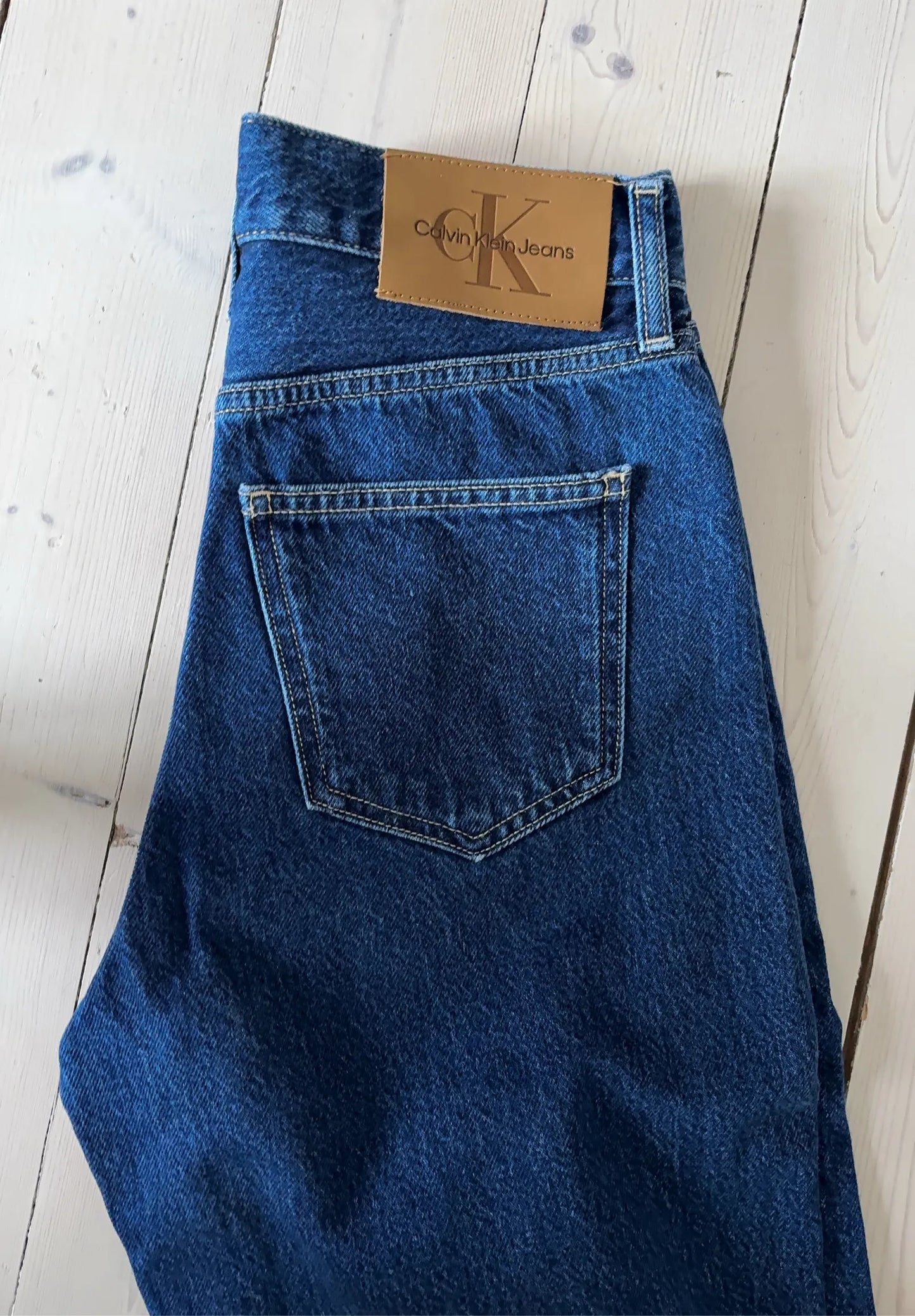 Calvin Klein Barrel Fit-jeans NWOT