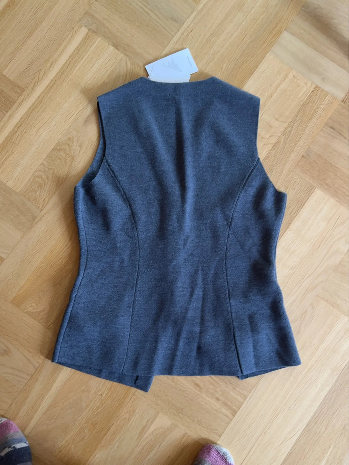 Cos-ullväst NWT