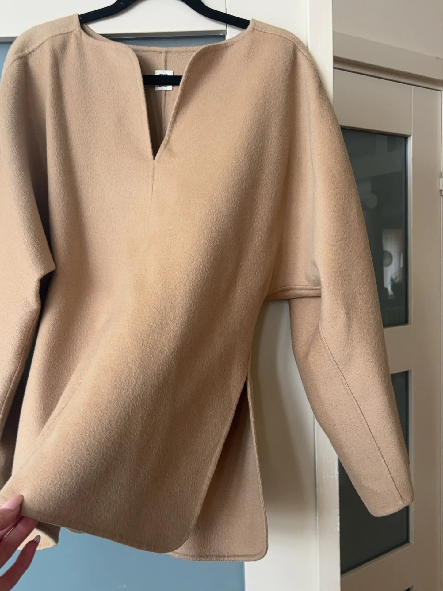 By Malene Birger Calias-ulltröja