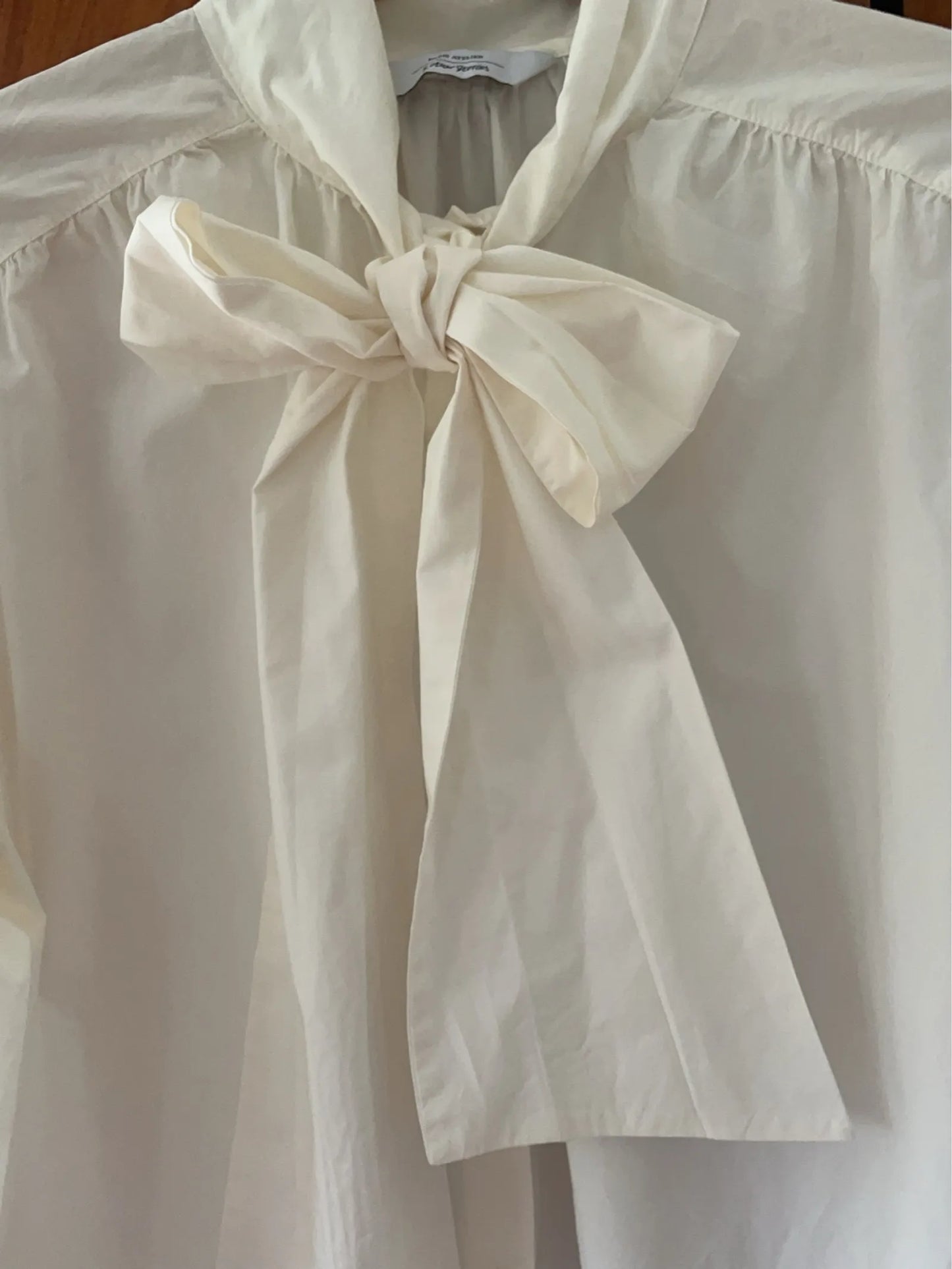 & Other Stories-blus