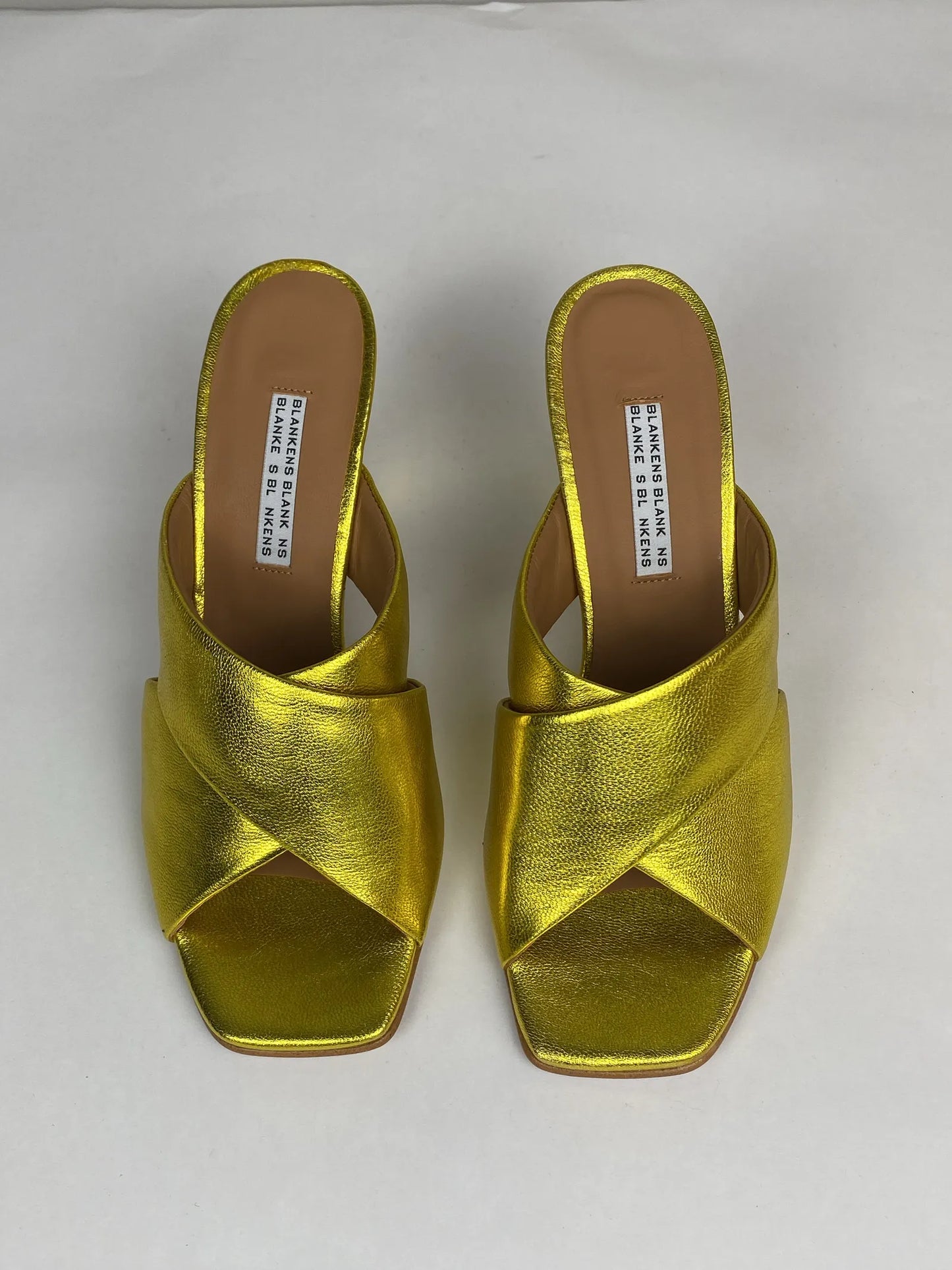 Blankens The Lily Chartreuse-skinnklackar NWT