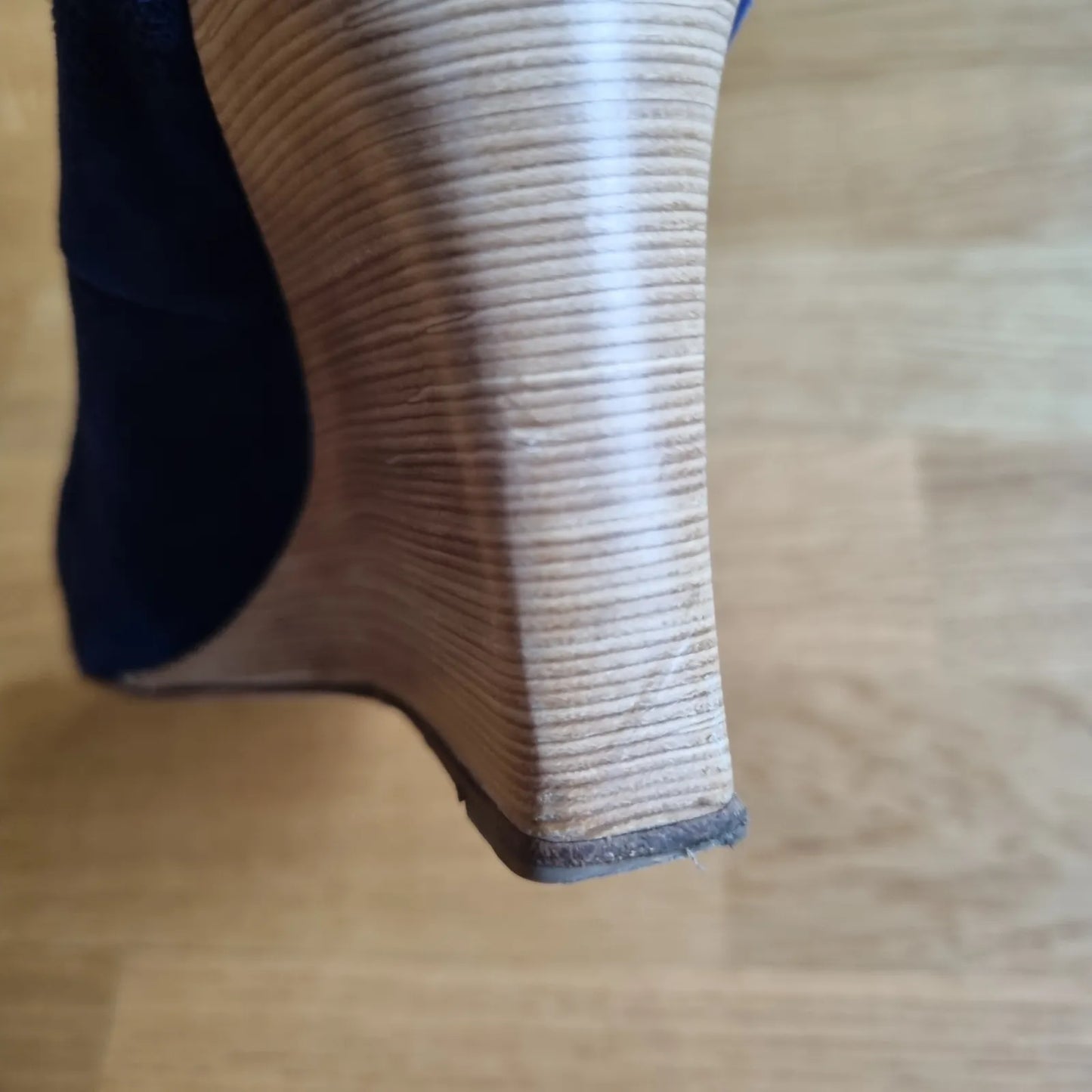 Tod's Wedge Heels