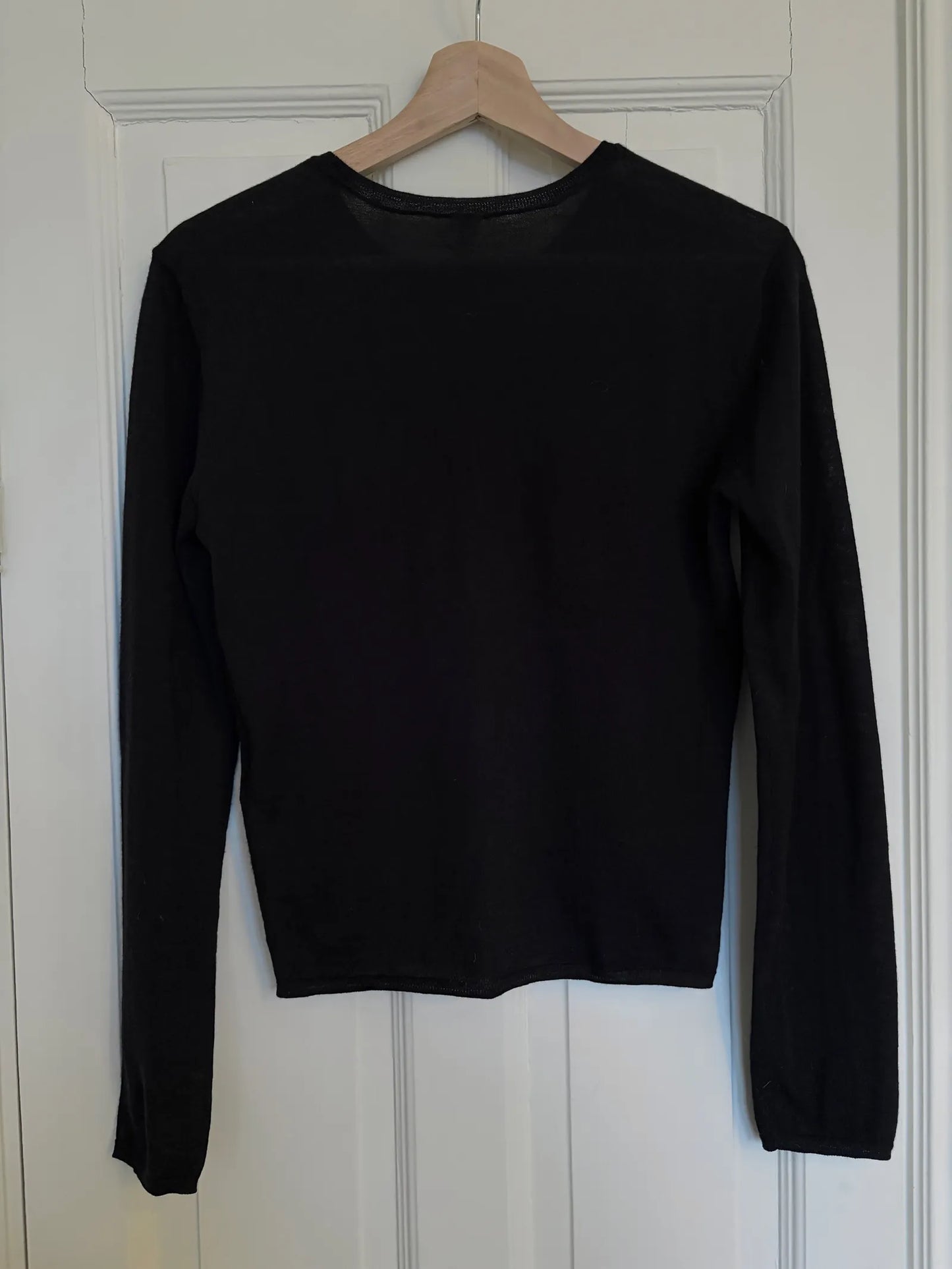 Toteme Thin Cashmere Sweater