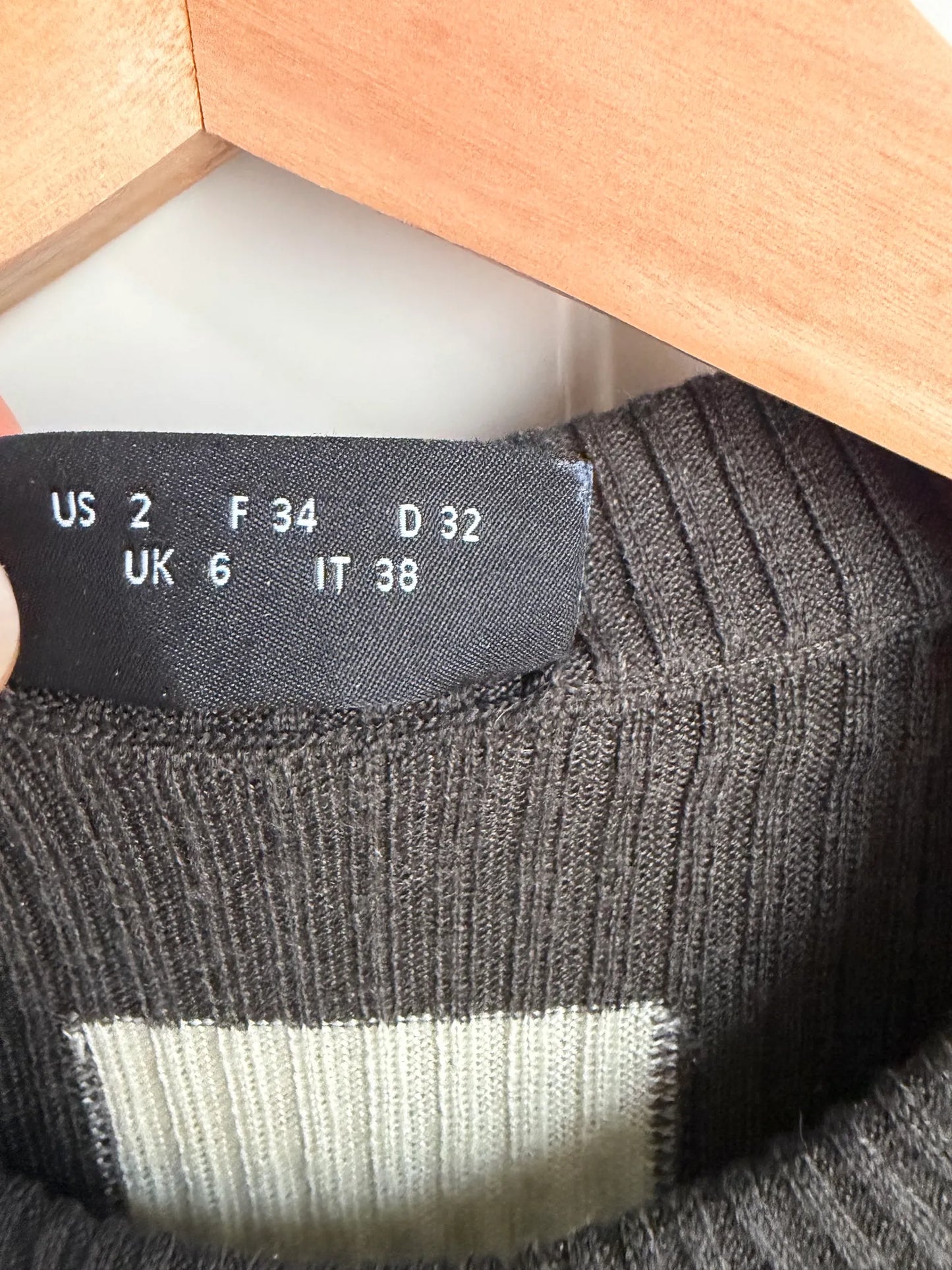 Akris-ulltröja NWOT