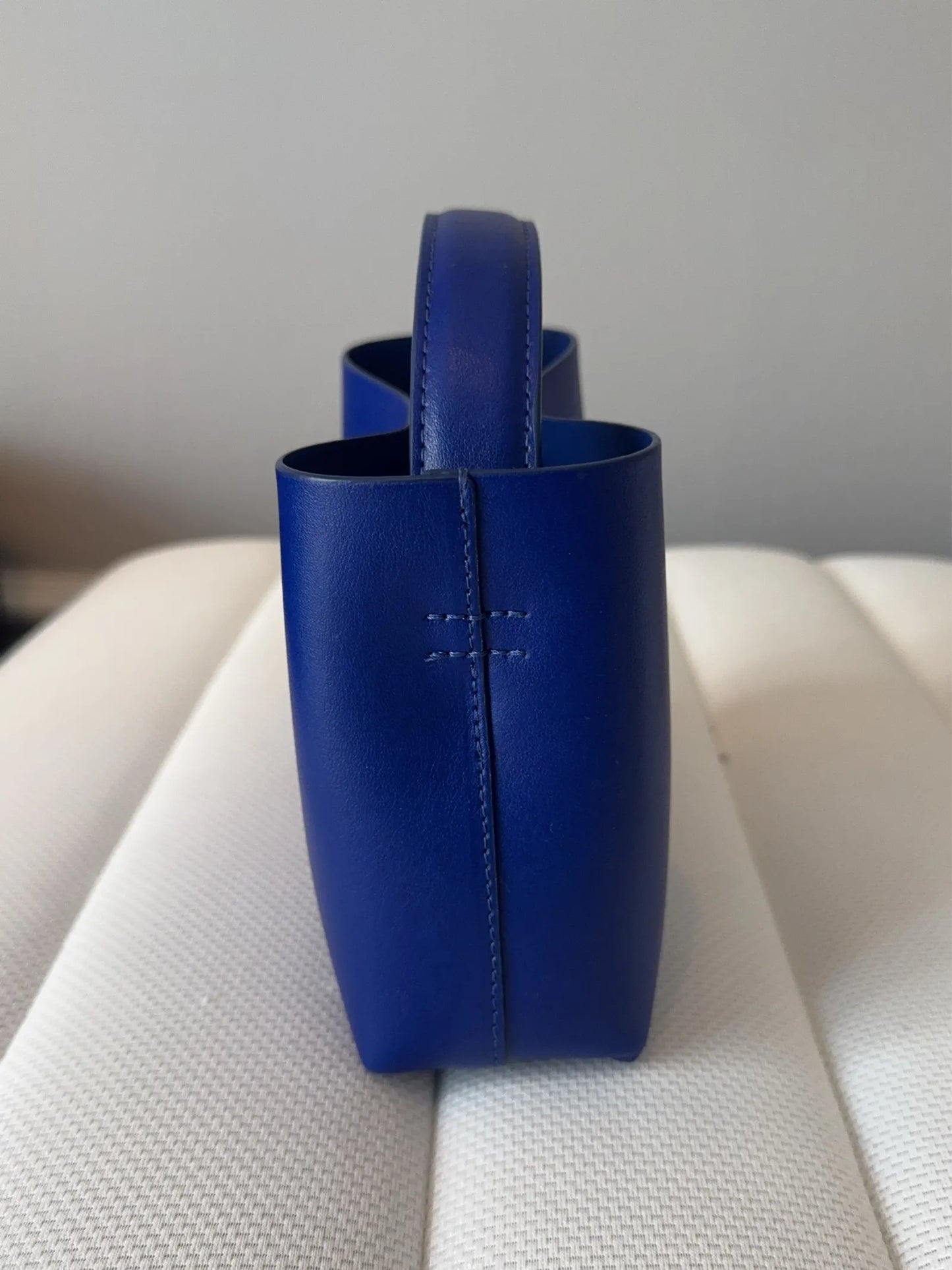 Arket-skinnhandväska NWOT