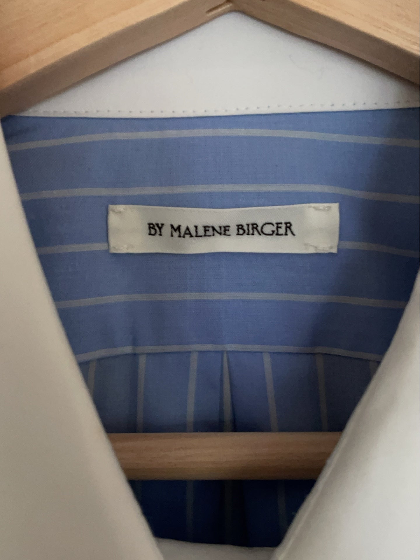 By Malene Birger-skjorta