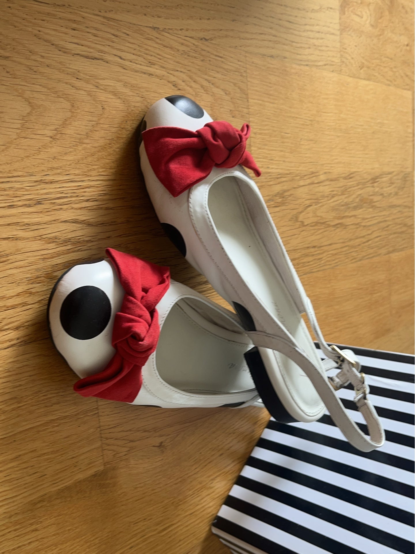 Ballet flats