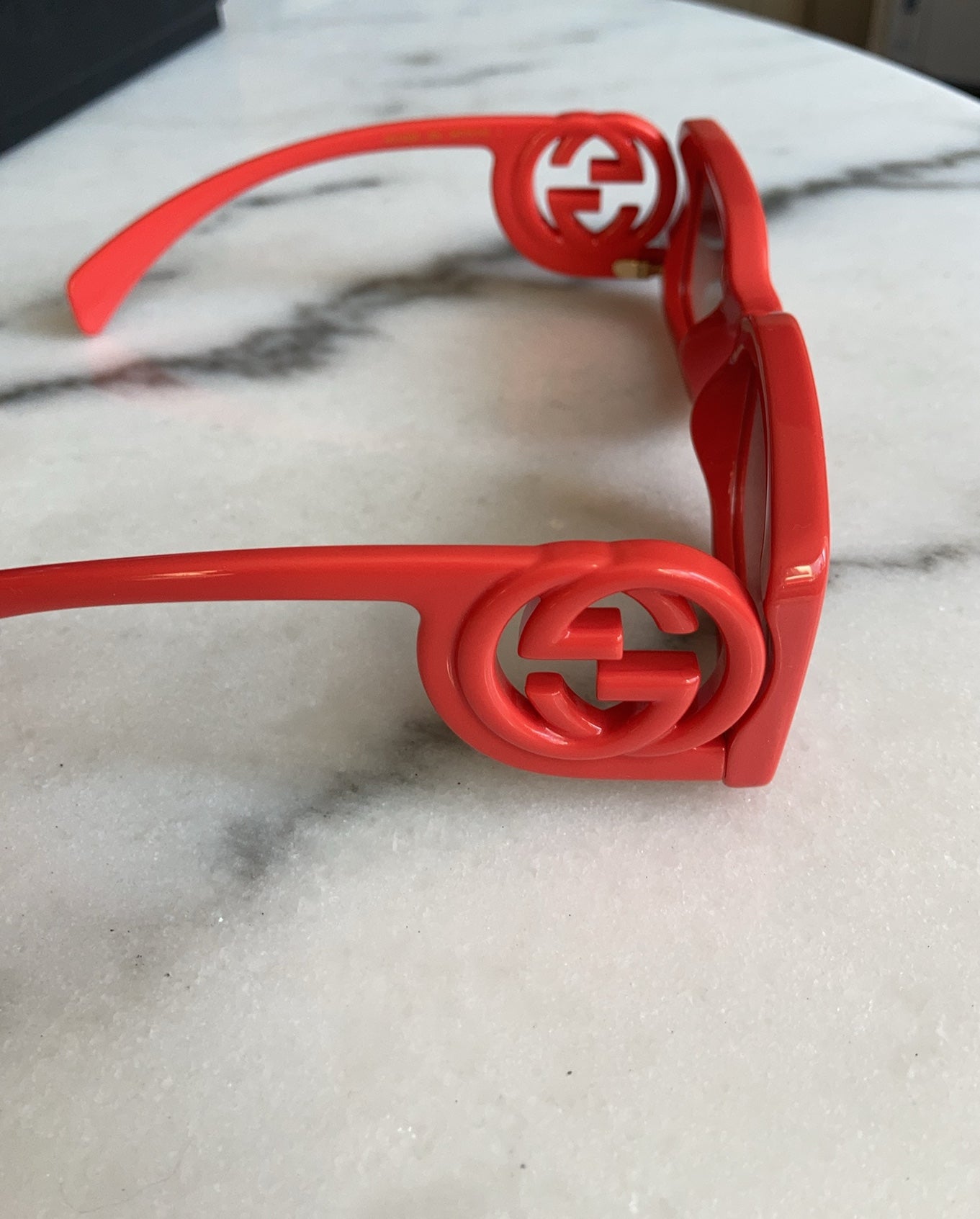Gucci-solglasögon NWOT