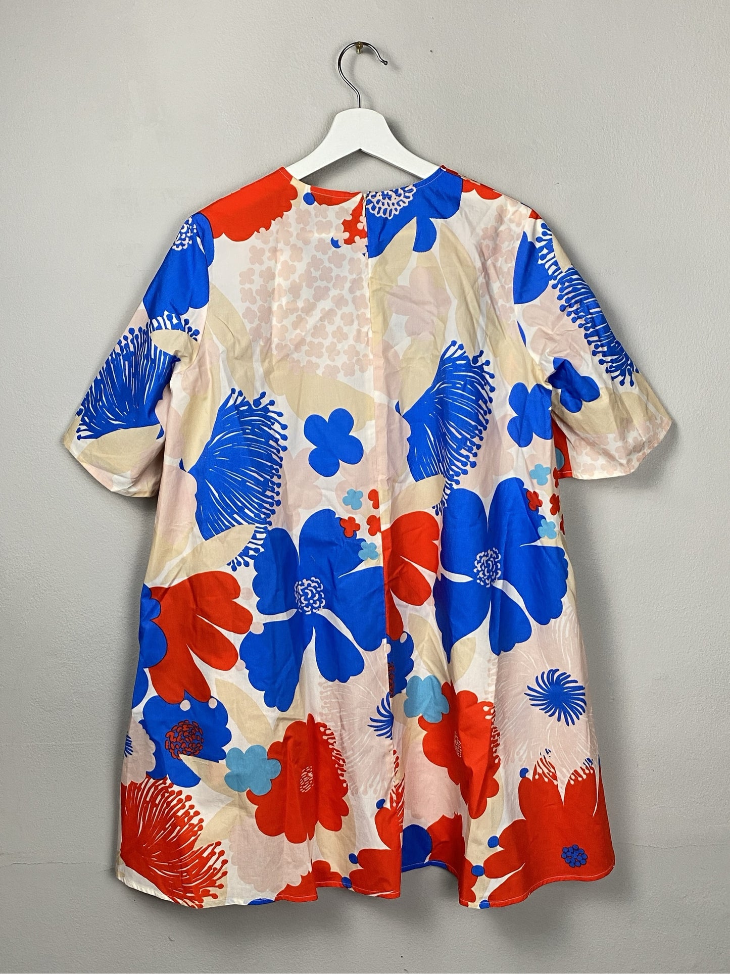 Marimekko Kukkiva Suvikimppu-klänning NWT