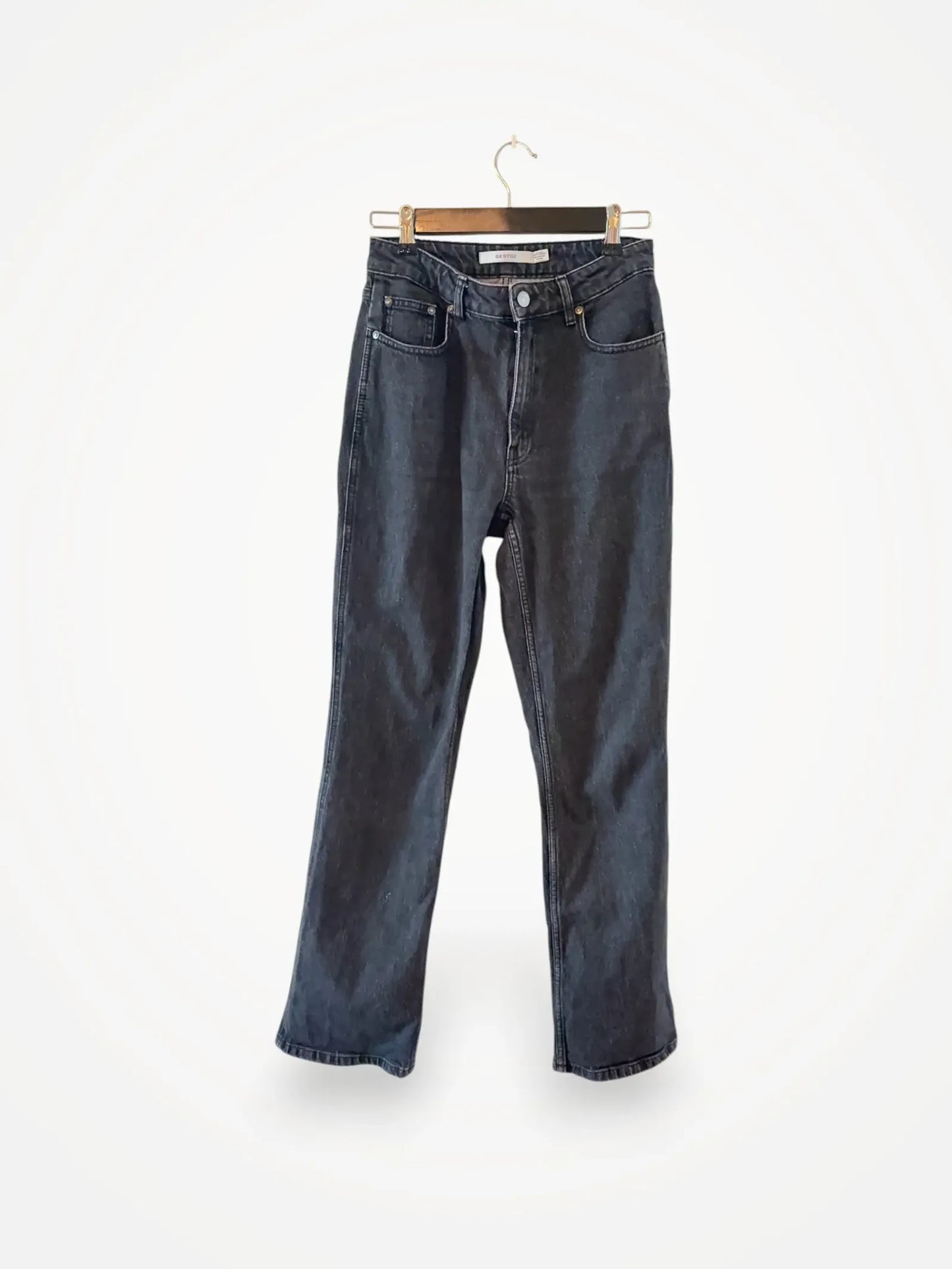 Gestuz Lucia Hw Straight Noos5 Style Nr 10907700-jeans