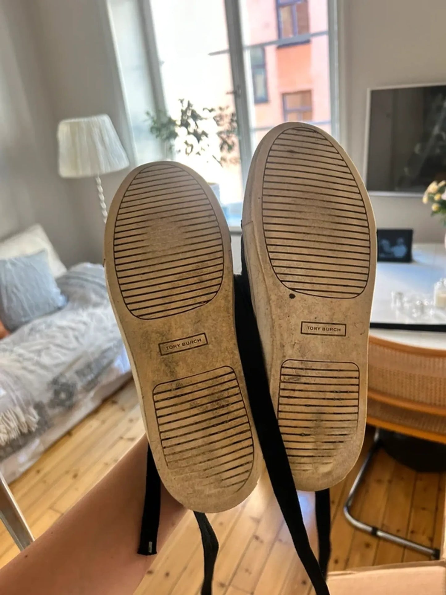 Tory Burch-skinnsneakers