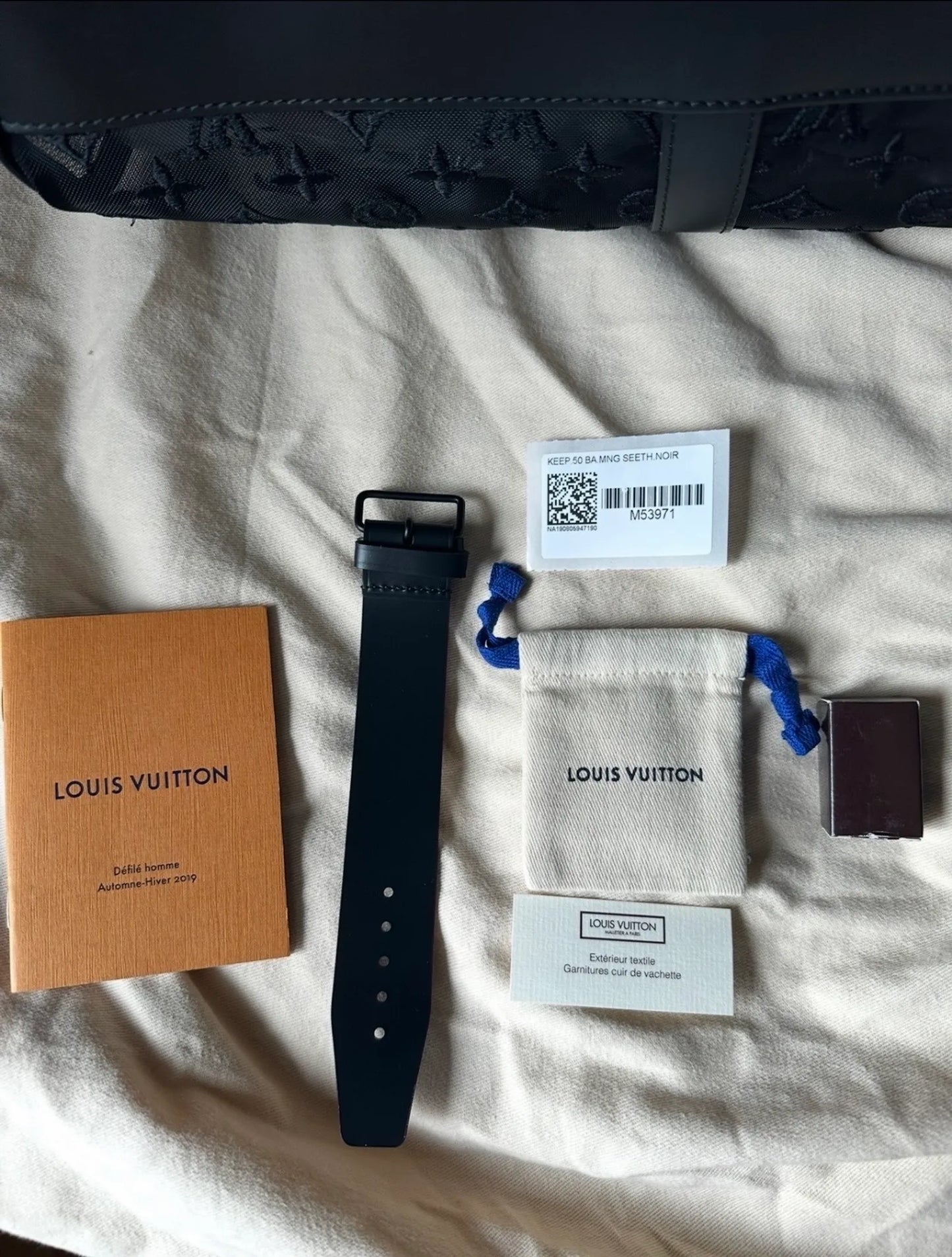 Louis Vuitton Keepall Bandoulière 50-skinnresväska