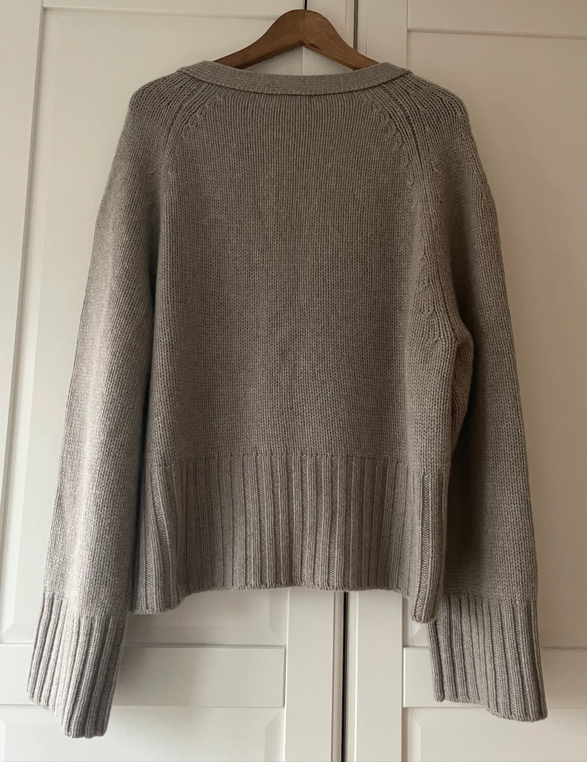 Soft Goat V Cardigan