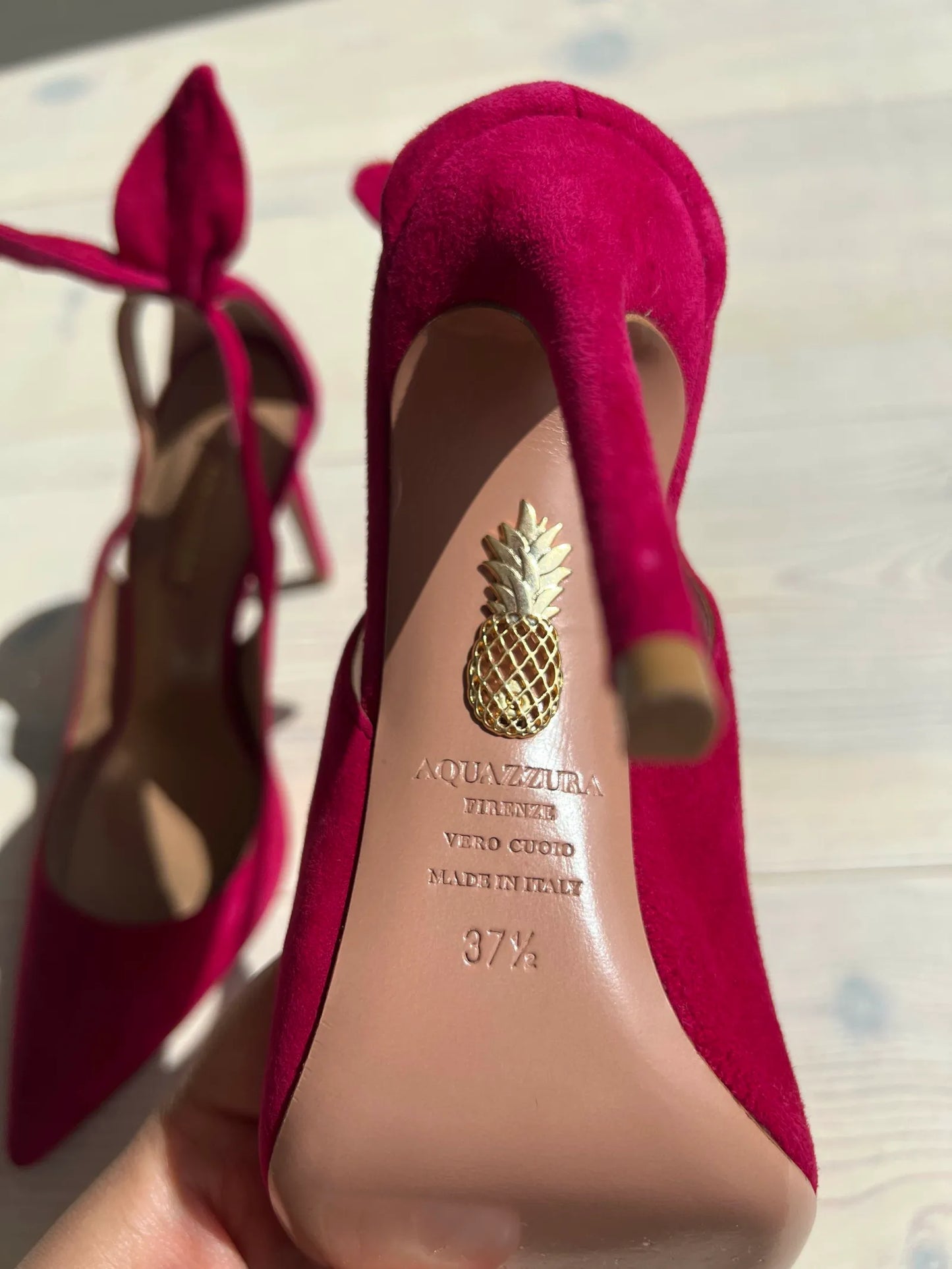 Aquazzura Bow Tie Pump 105-skinnklackar