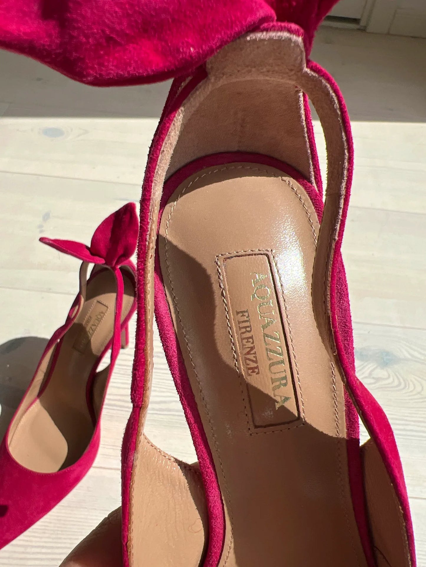 Aquazzura Bow Tie Pump 105-skinnklackar
