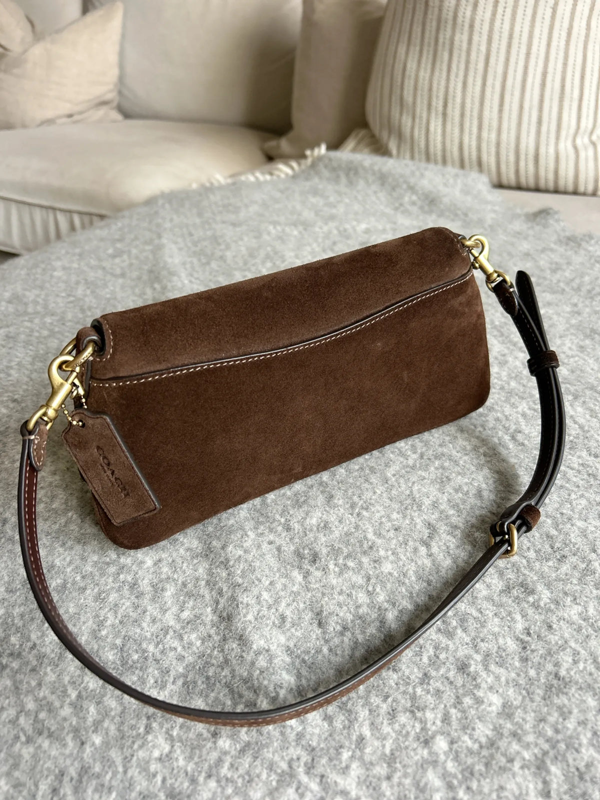 Coach Jet Shoulder Shoulder bag