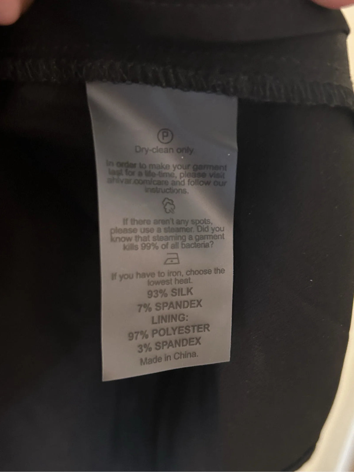 Ahlvar Gallery Della Silk-sidenblus