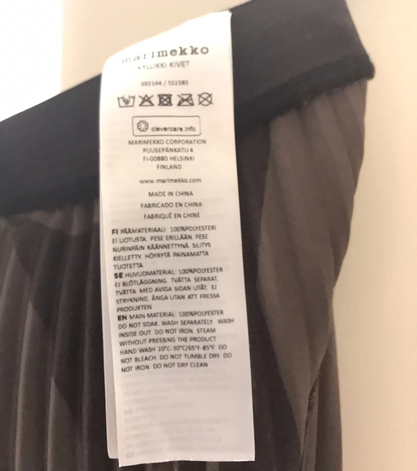 Marimekko Kyllikki Kivet, Plisse Skirt