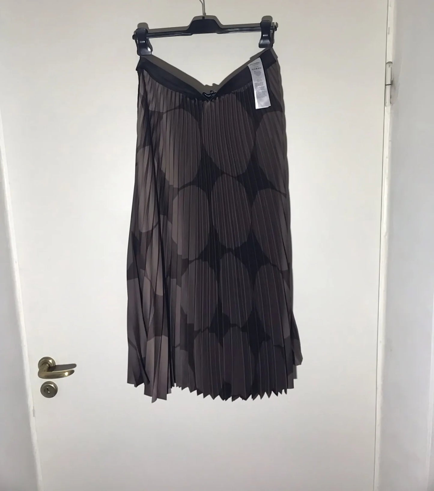 Marimekko Kyllikki Kivet, Plisse Skirt