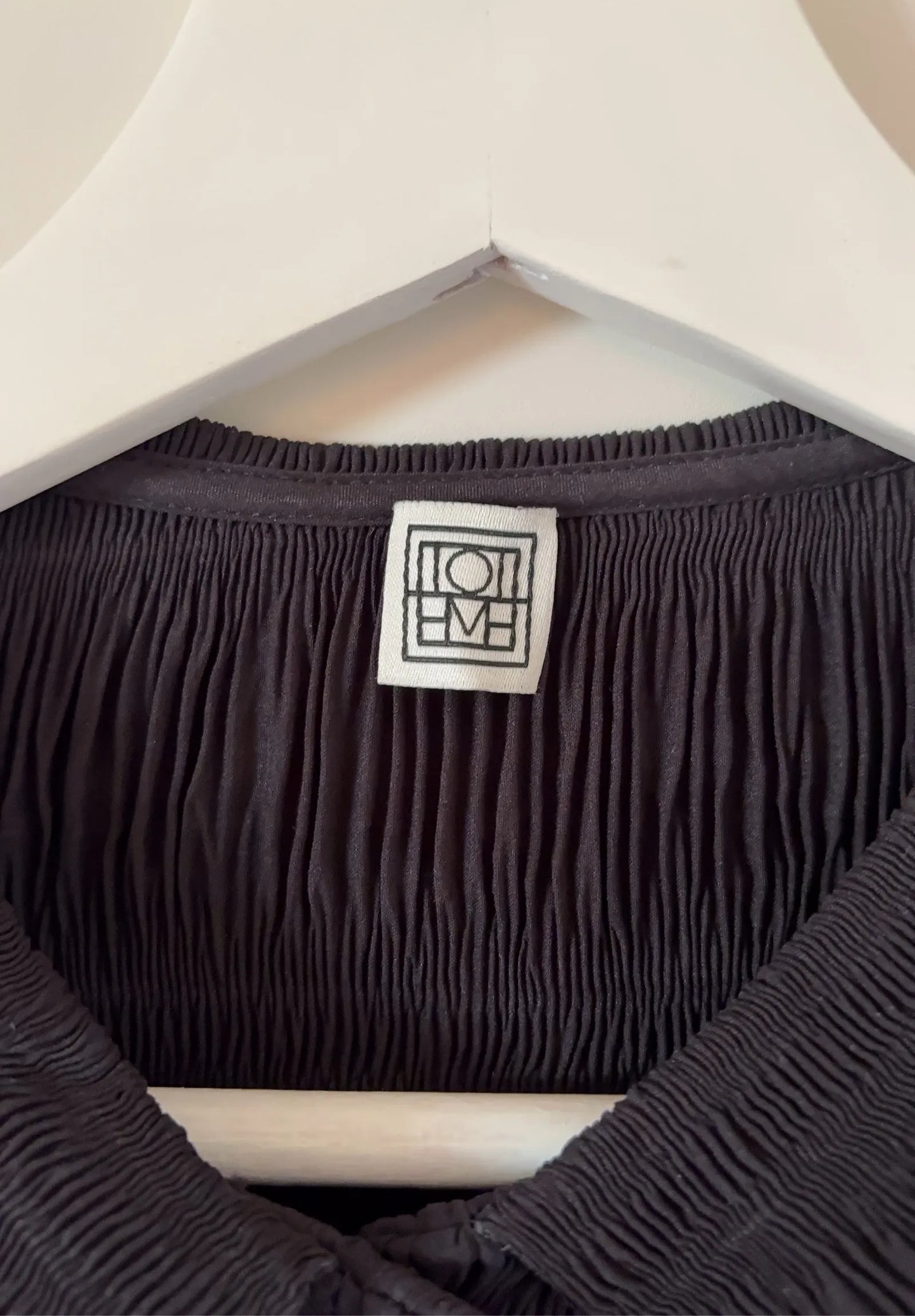 Toteme Pleated Slim Blouse