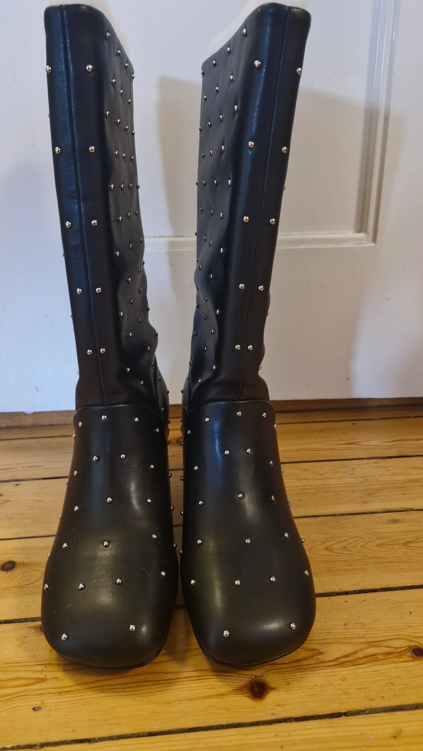 Stine Goya-skinnboots NWOT