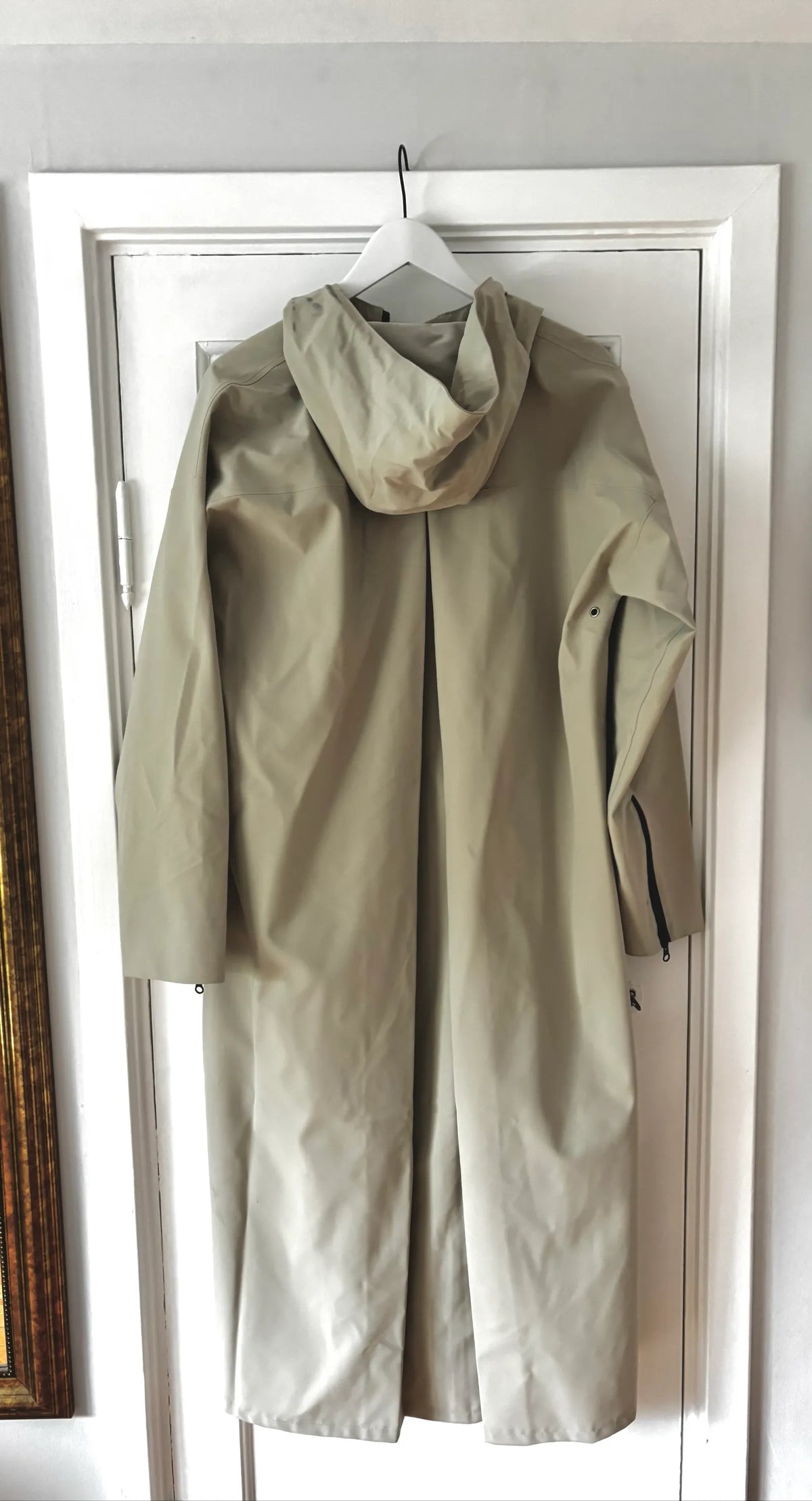 Stutterheim Stockholm Long Patch Matte Pelican-regnjacka
