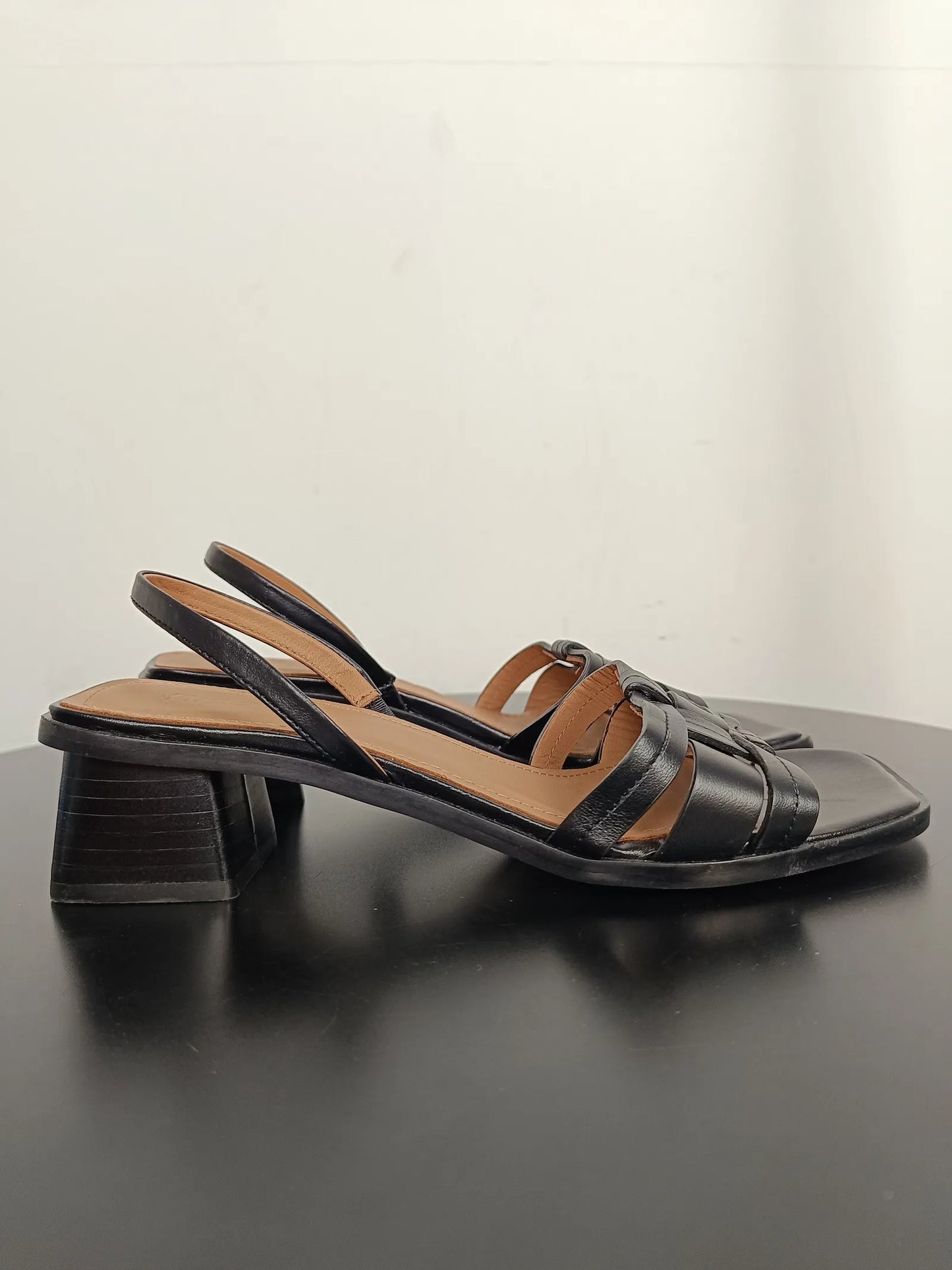 Flattered Freja Leather Black-skinnklackar