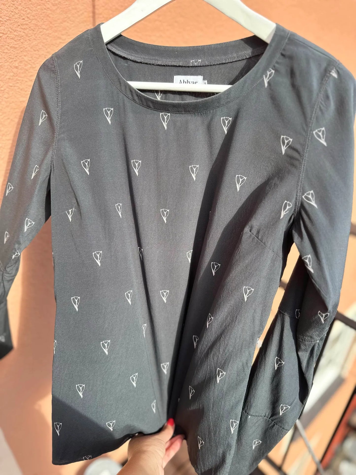 Ahlvar Gallery Blouse