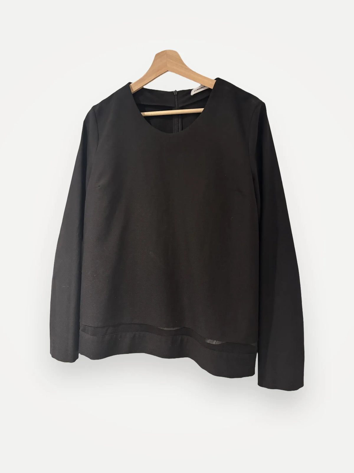 J.Lindeberg-blus