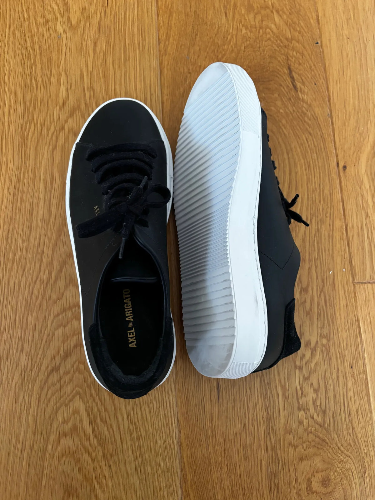 Axel Arigato Clean 90 Sneakers