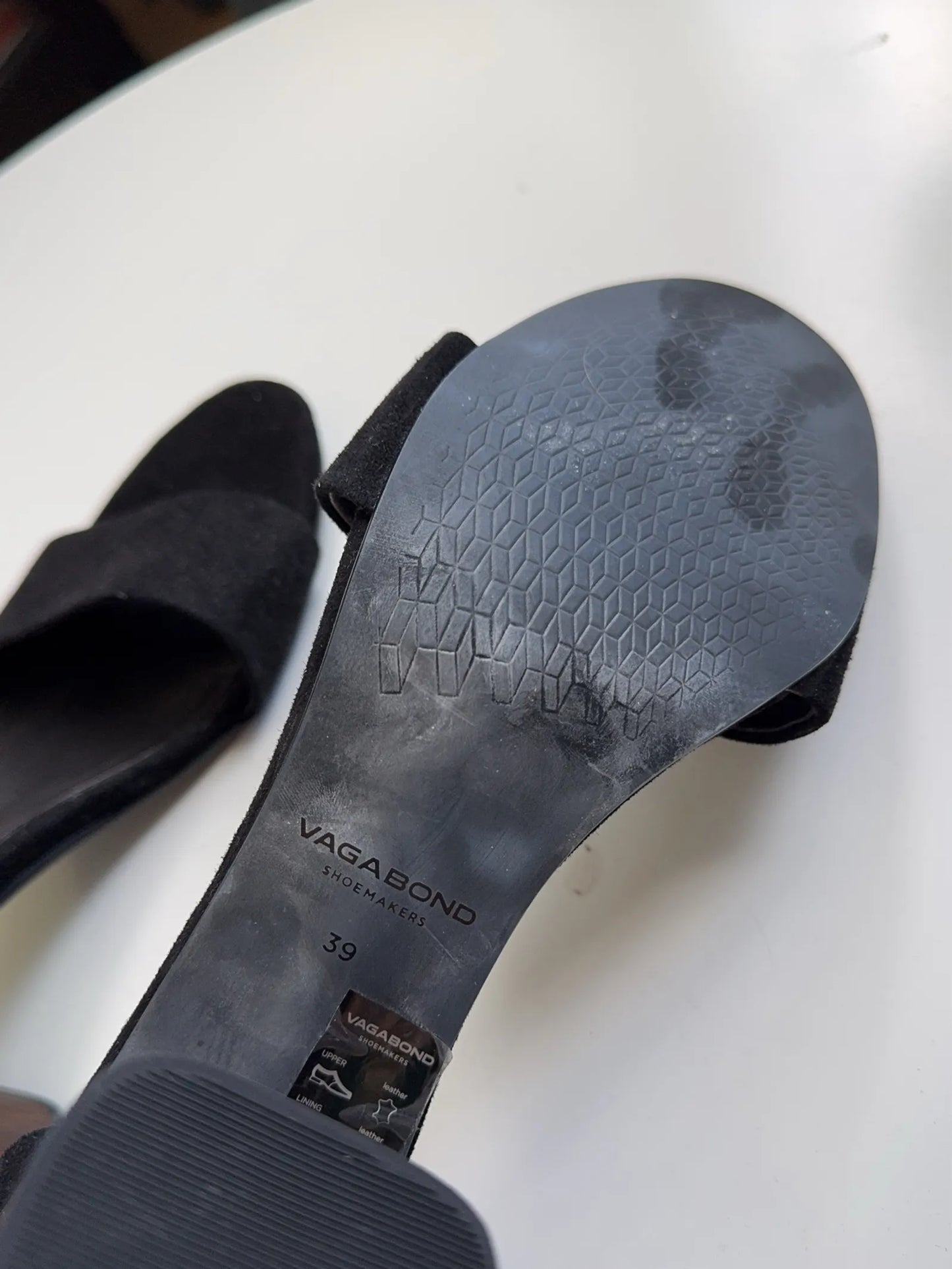 Vagabond Heels