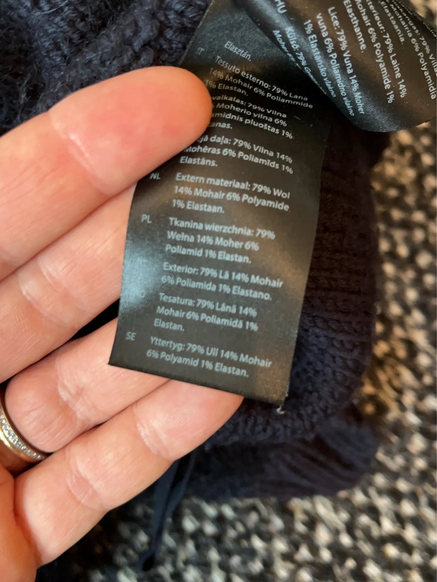 Cos-ulltröja