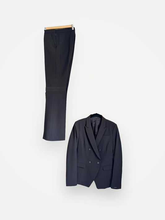 Tiger of Sweden Suit