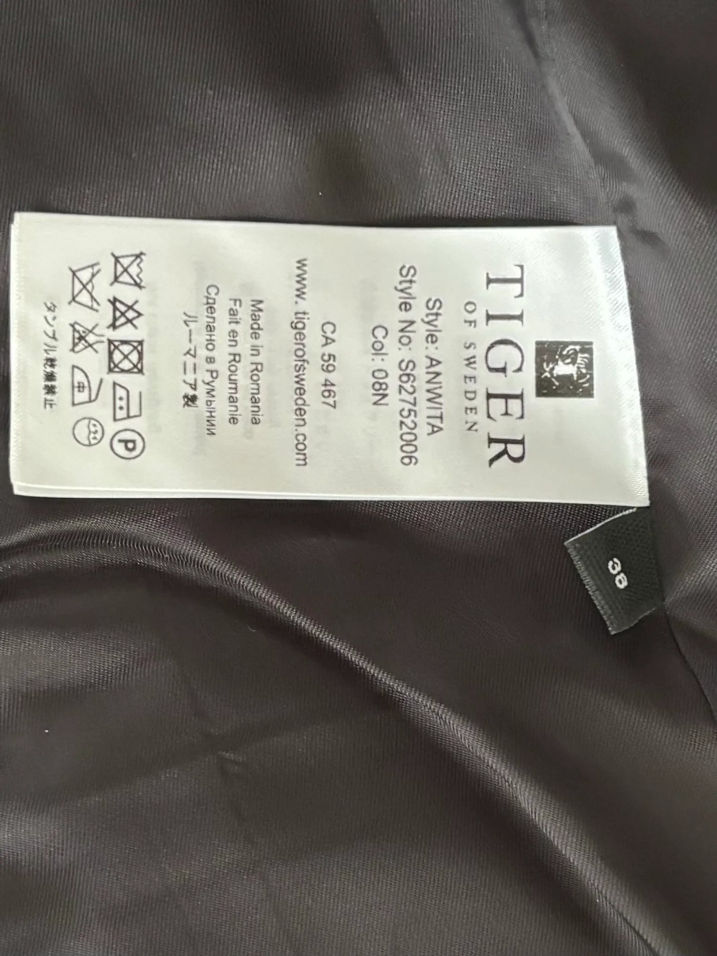 Tiger of Sweden Suit
