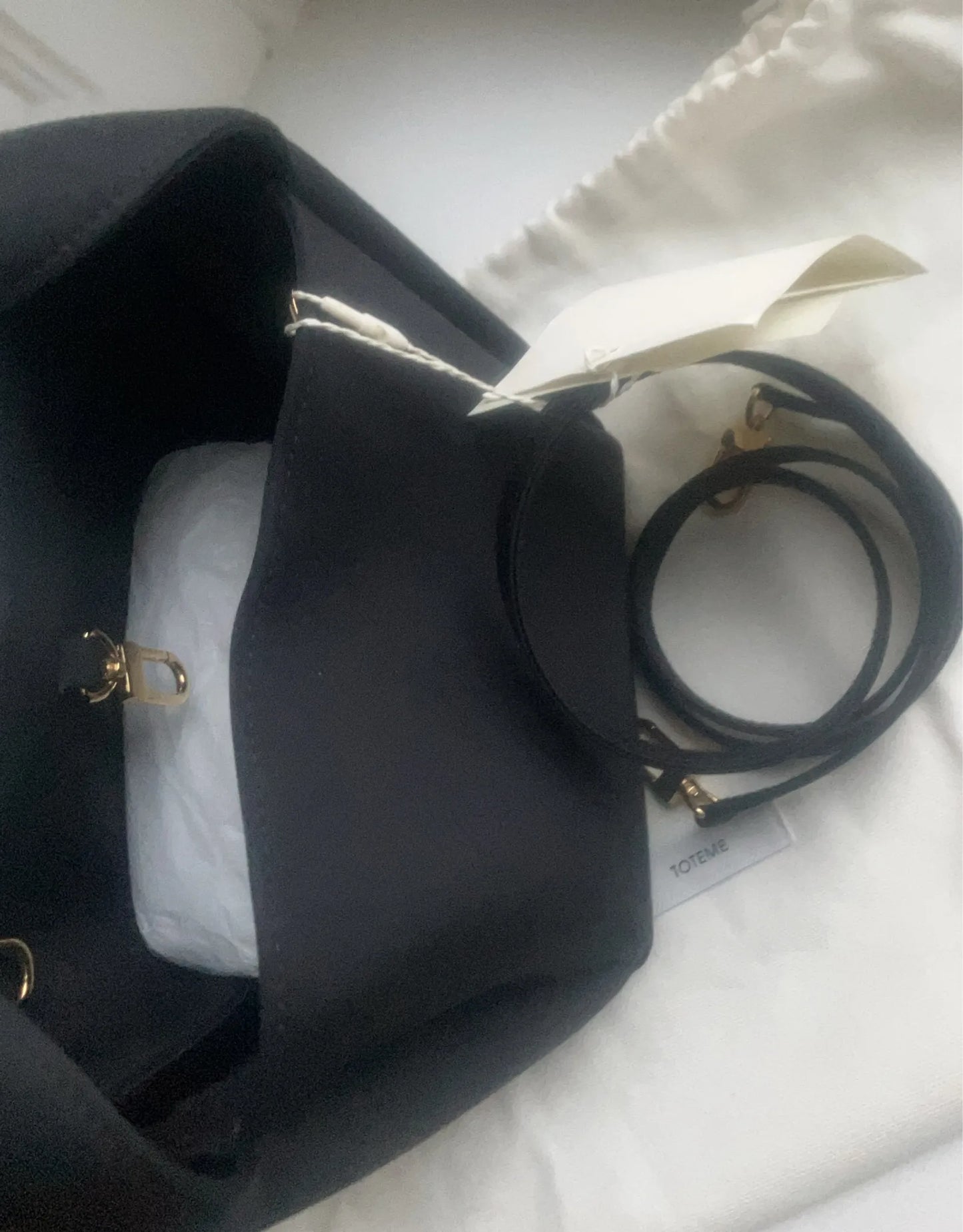 Toteme Petite Satn Bucket-handväska NWT