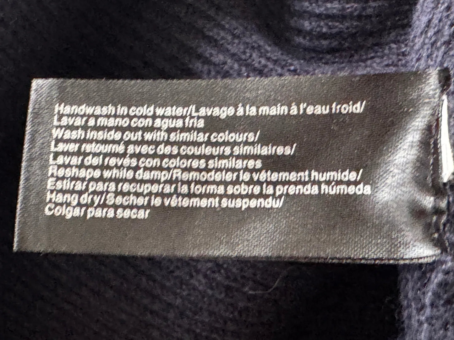 Filippa K-ulltröja