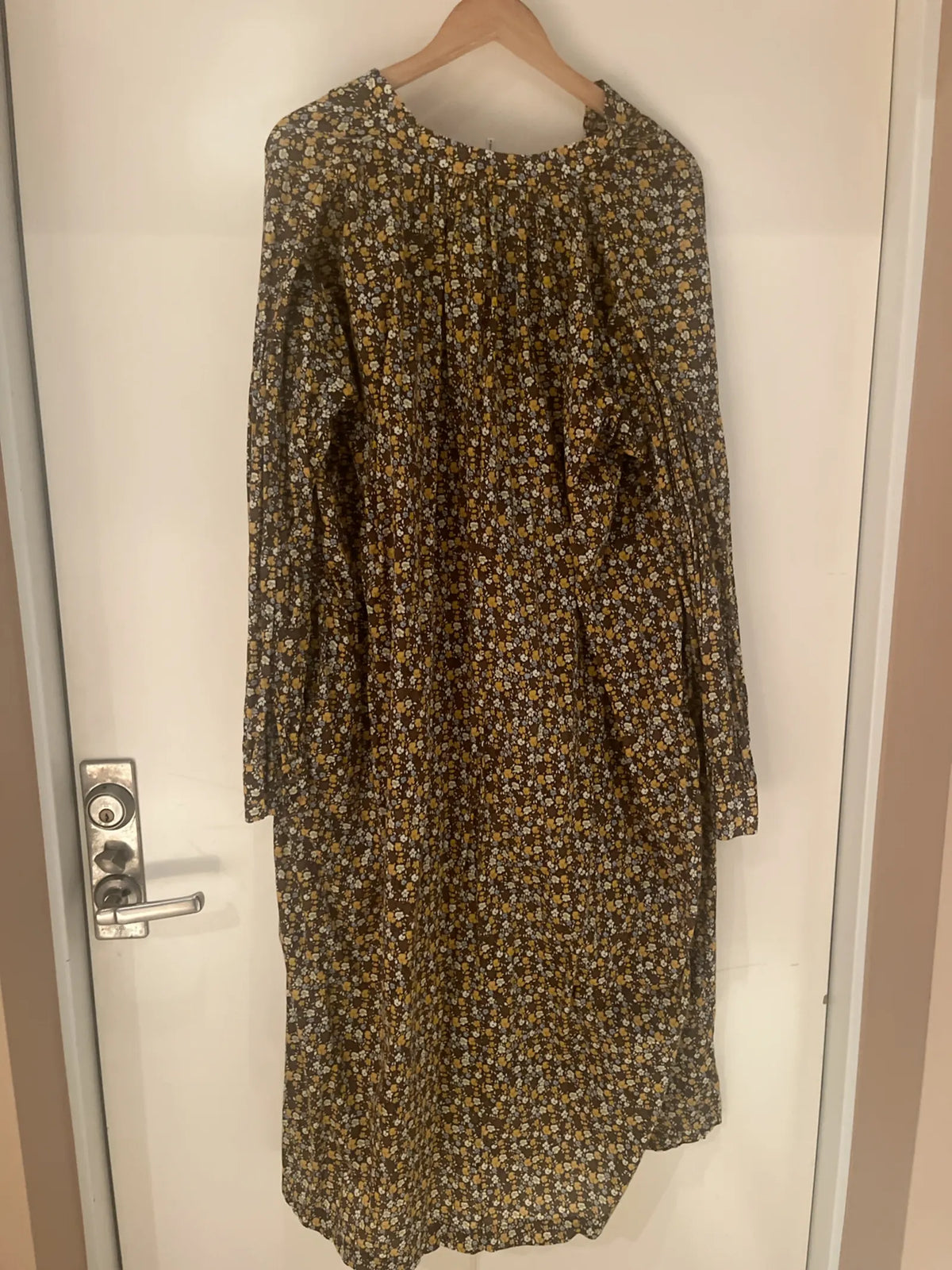 Baum und Pferdgarten Dress